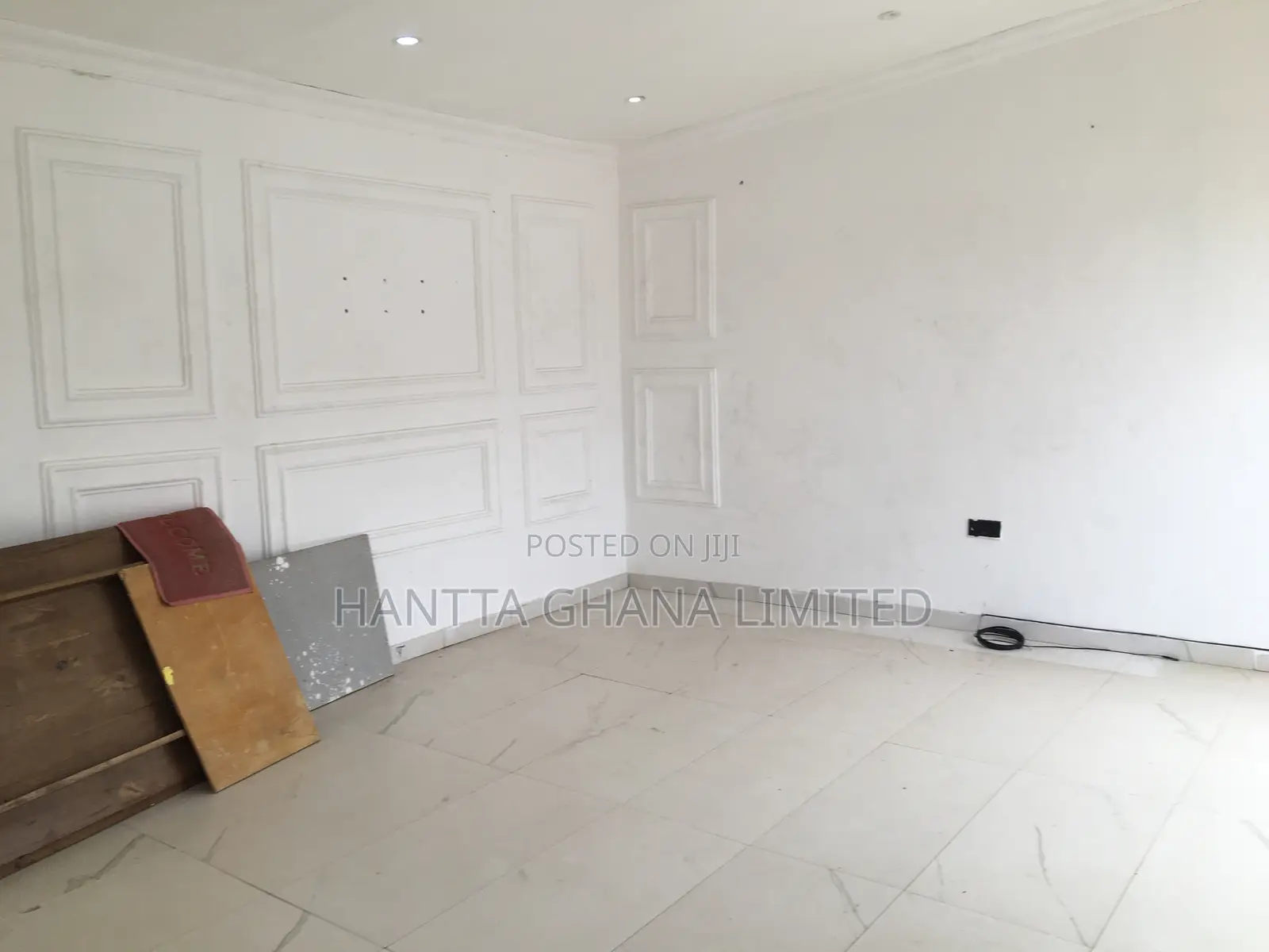 Shop for Rent at East Legon