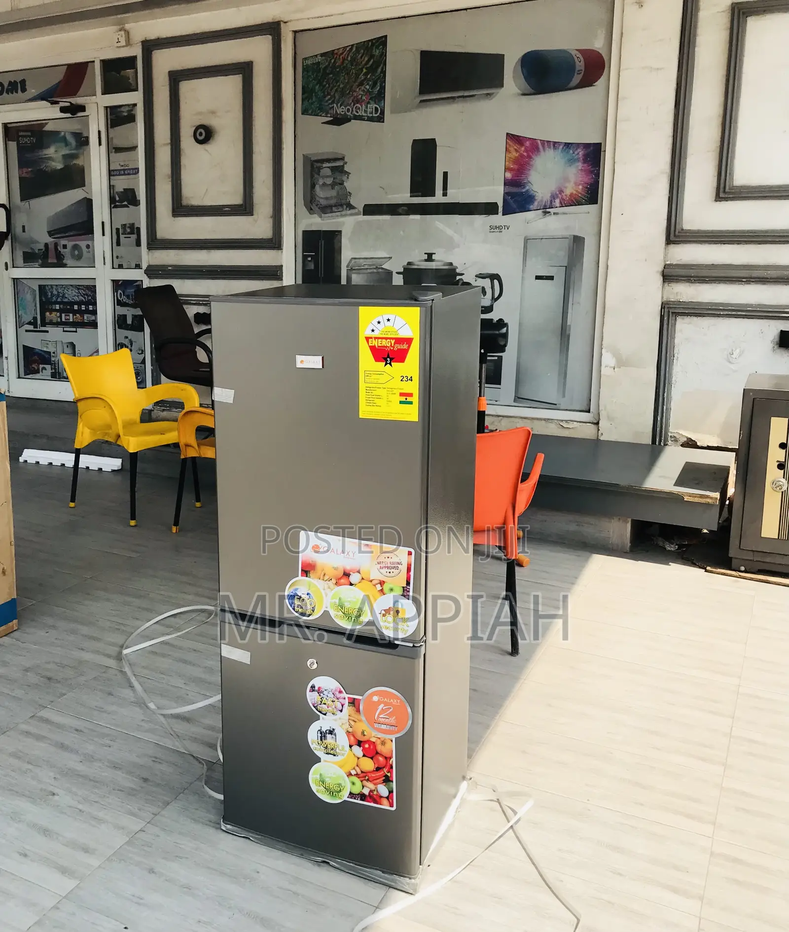 Quality Galaxy GLX-200TM 2 Door Bottom Freezer Fridge(108L)