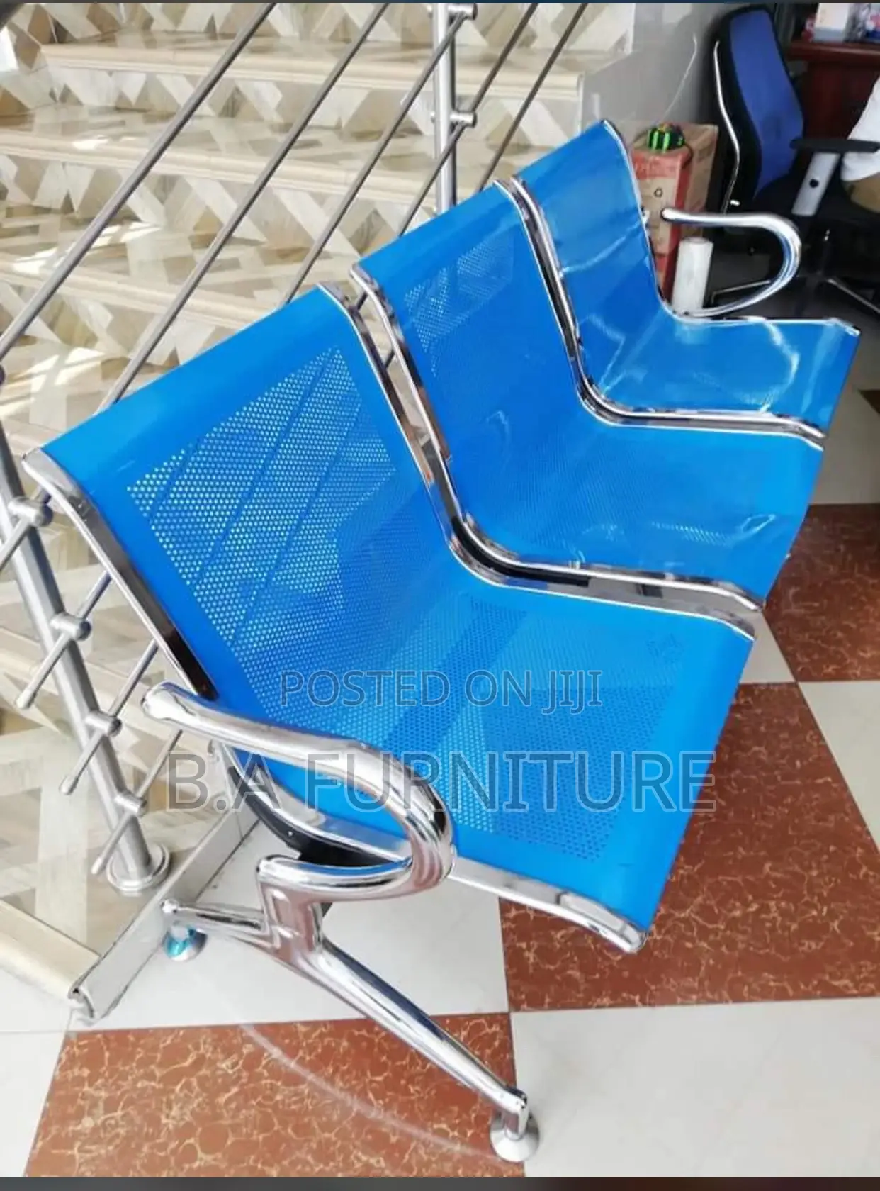 Visitors 3 In 1 Metal Chair