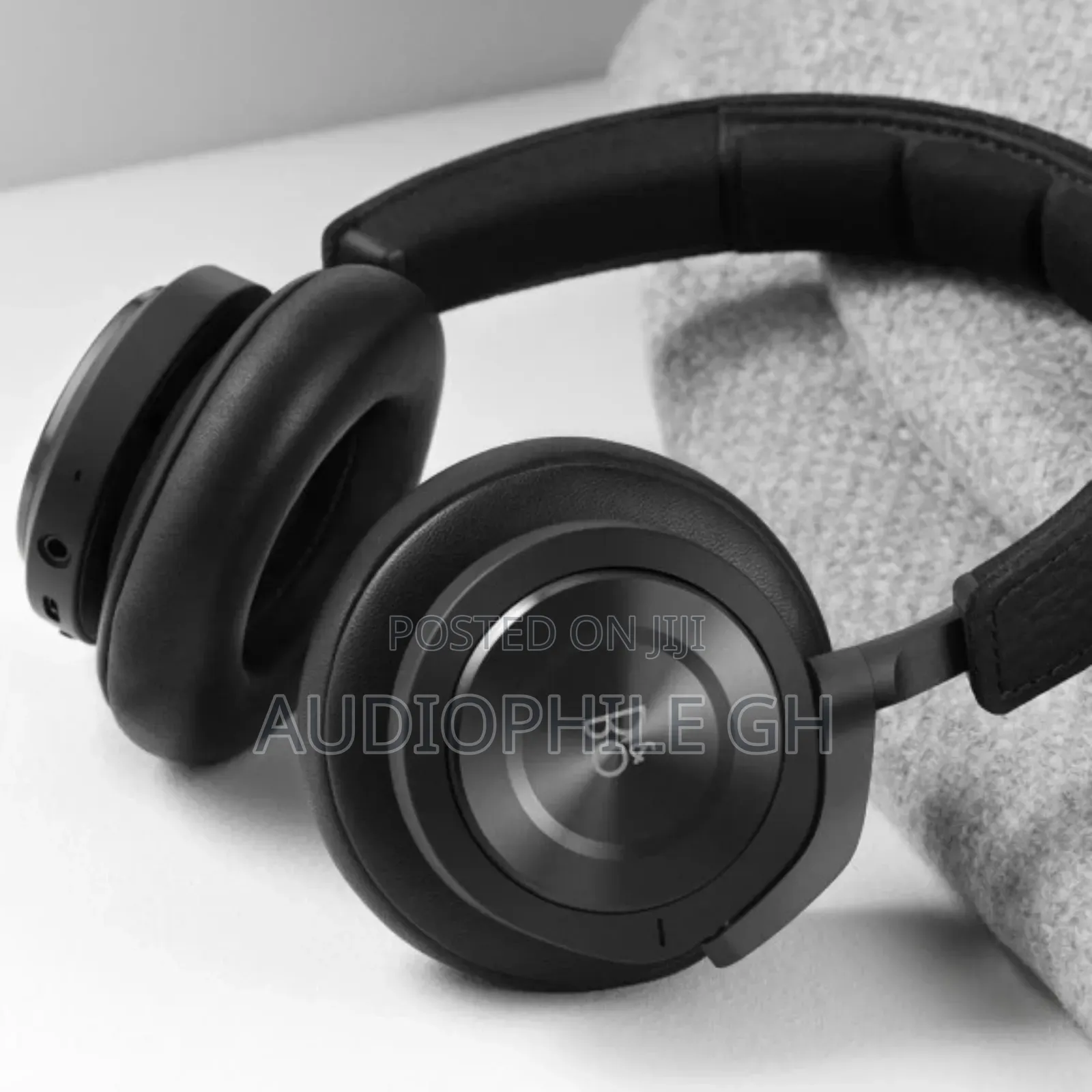 Bang Olufsen Beoplay H9i Active Noise Cancelling Headphone