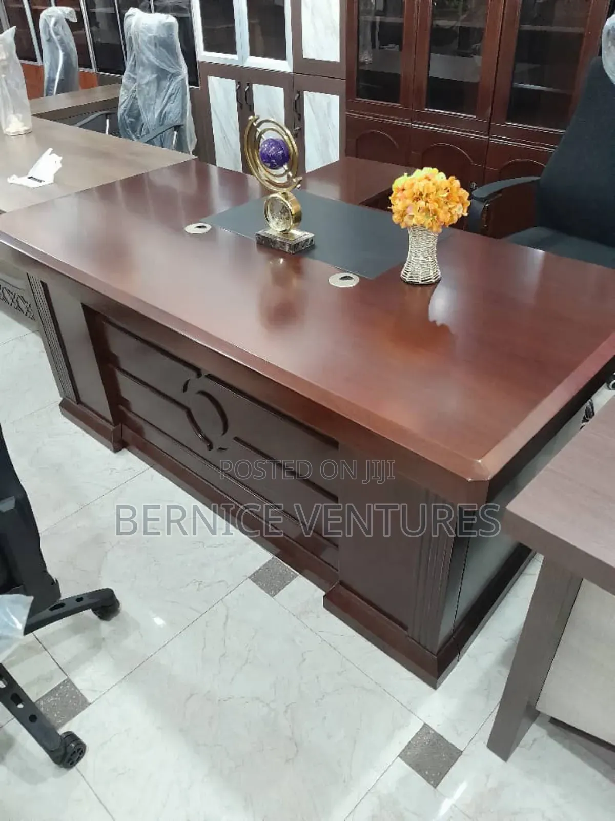 Morden Wooden Office Desk