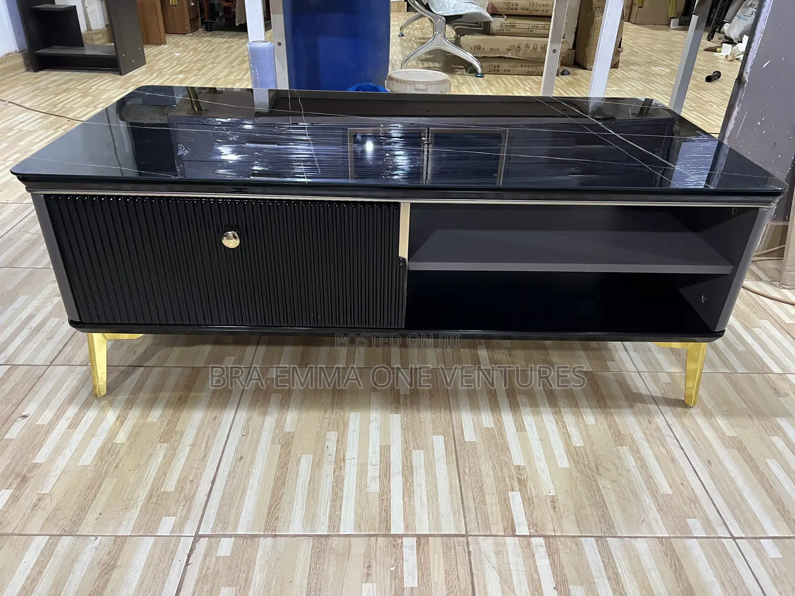 Brand New Center Table With Drawers