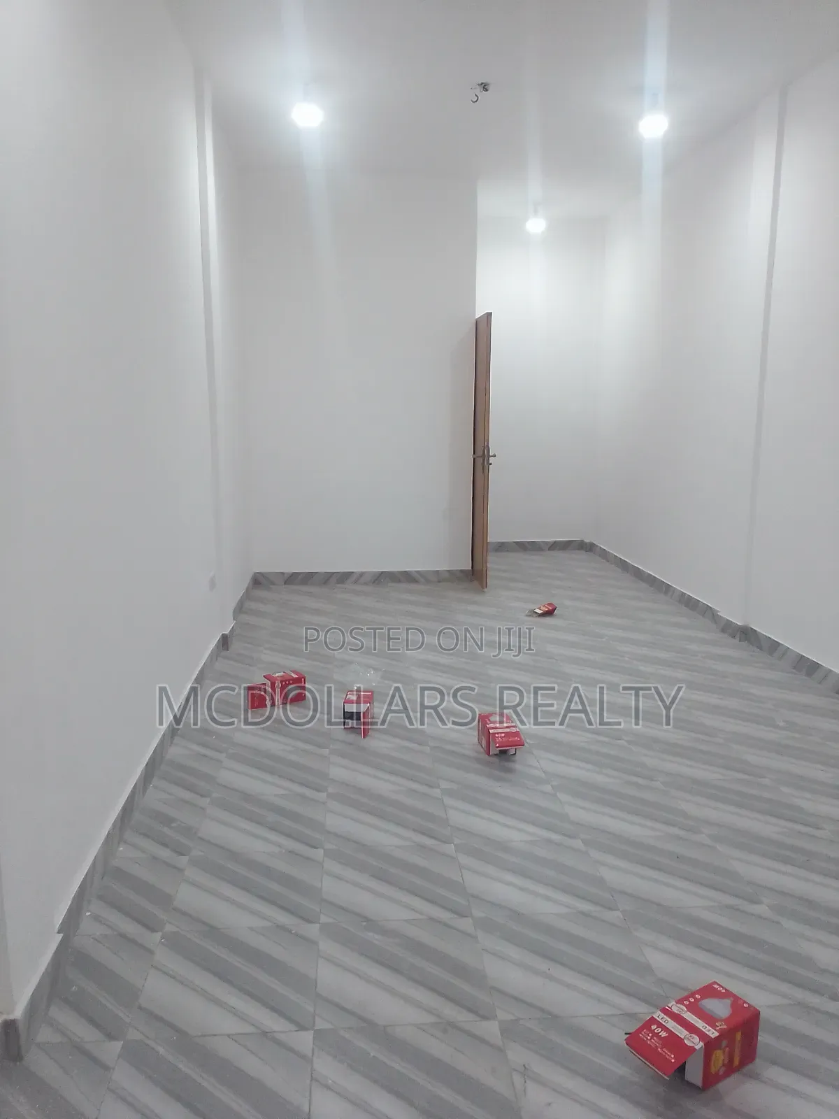 Down Shop for Rent Very Spacious N Long Accra Central Market