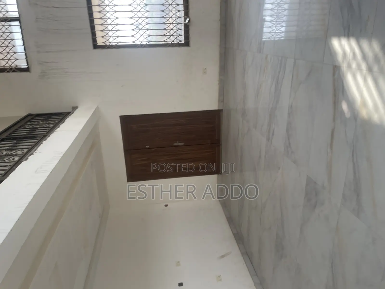 6bdrm Duplex in Ashaley Botwe for rent