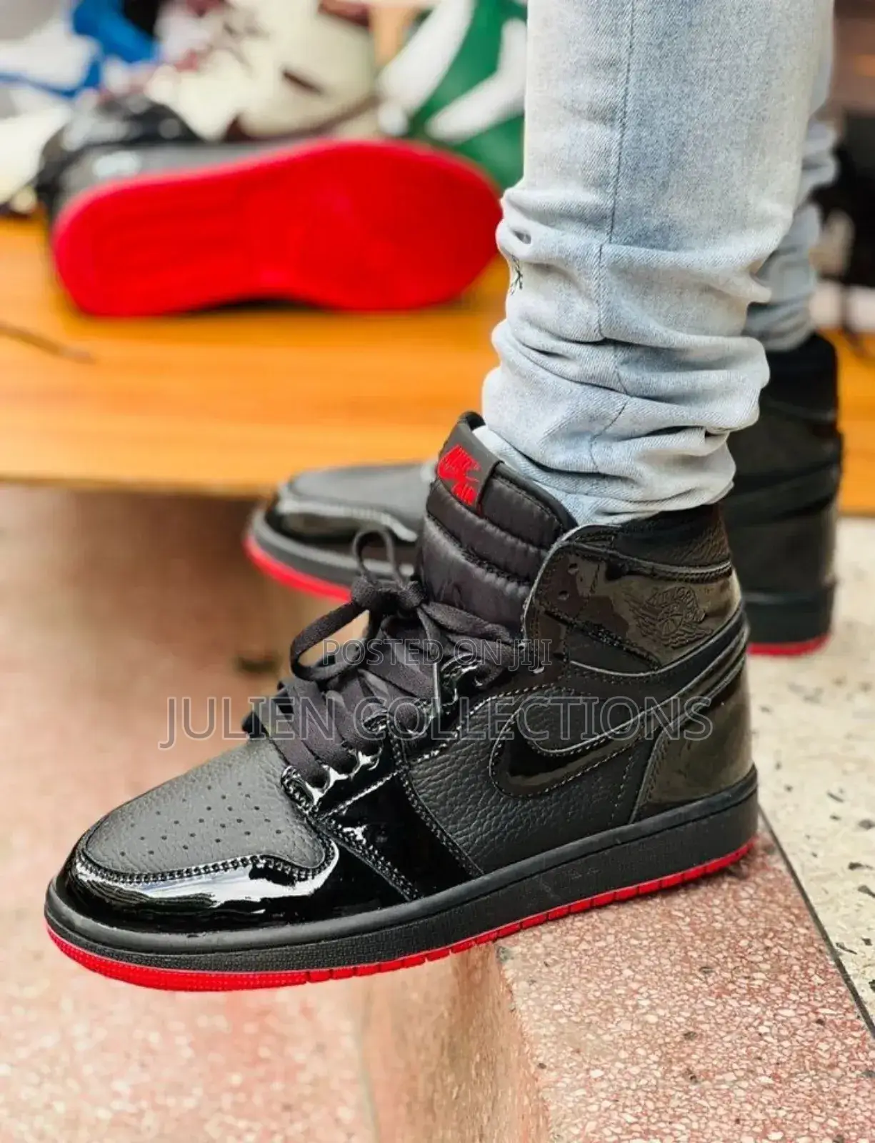 Jordan Retro 1 Mirror Black and Red
