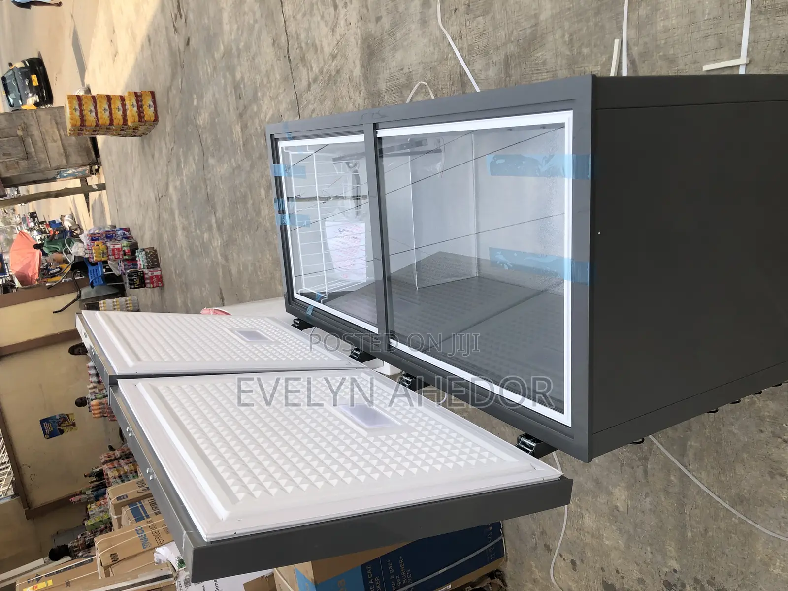 400 Liters Pearl Chest Freezer for Sale