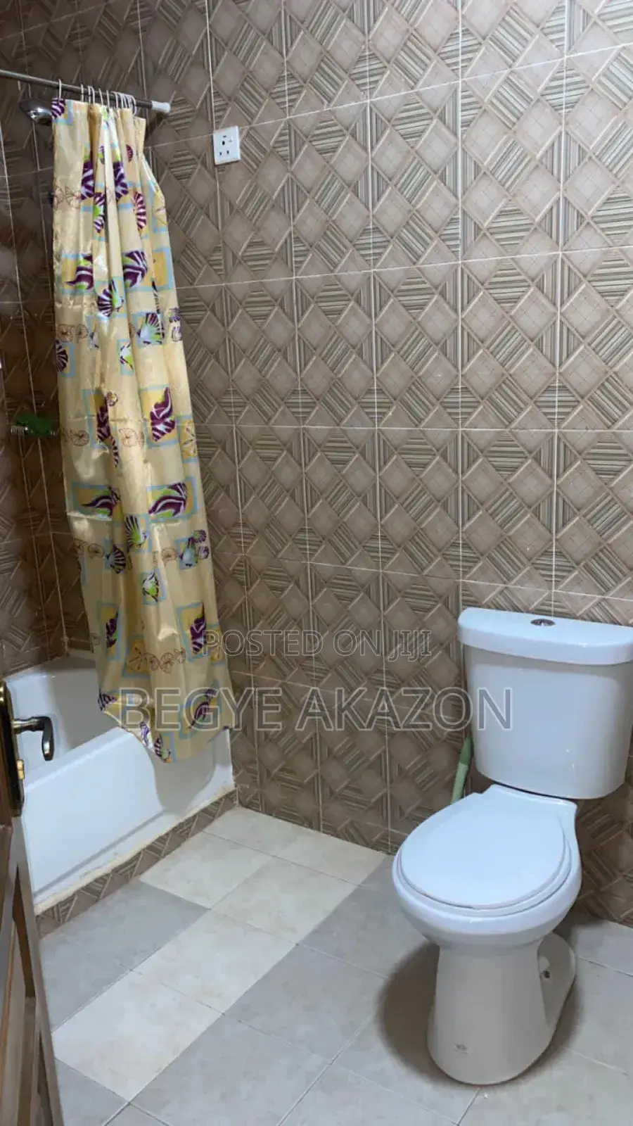 3bdrm Apartment in Ashomang for rent