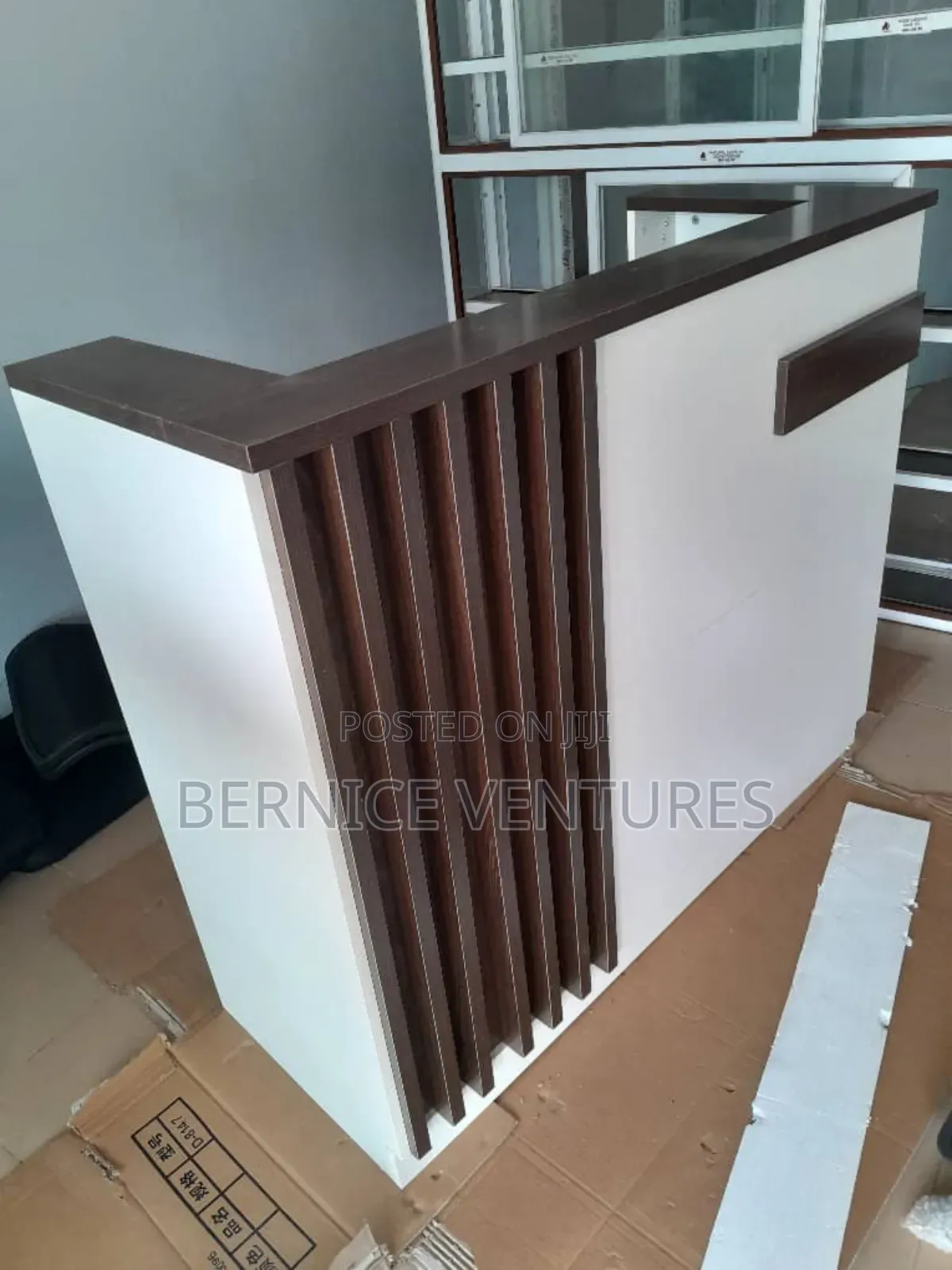 Multipurpose Reception Desk