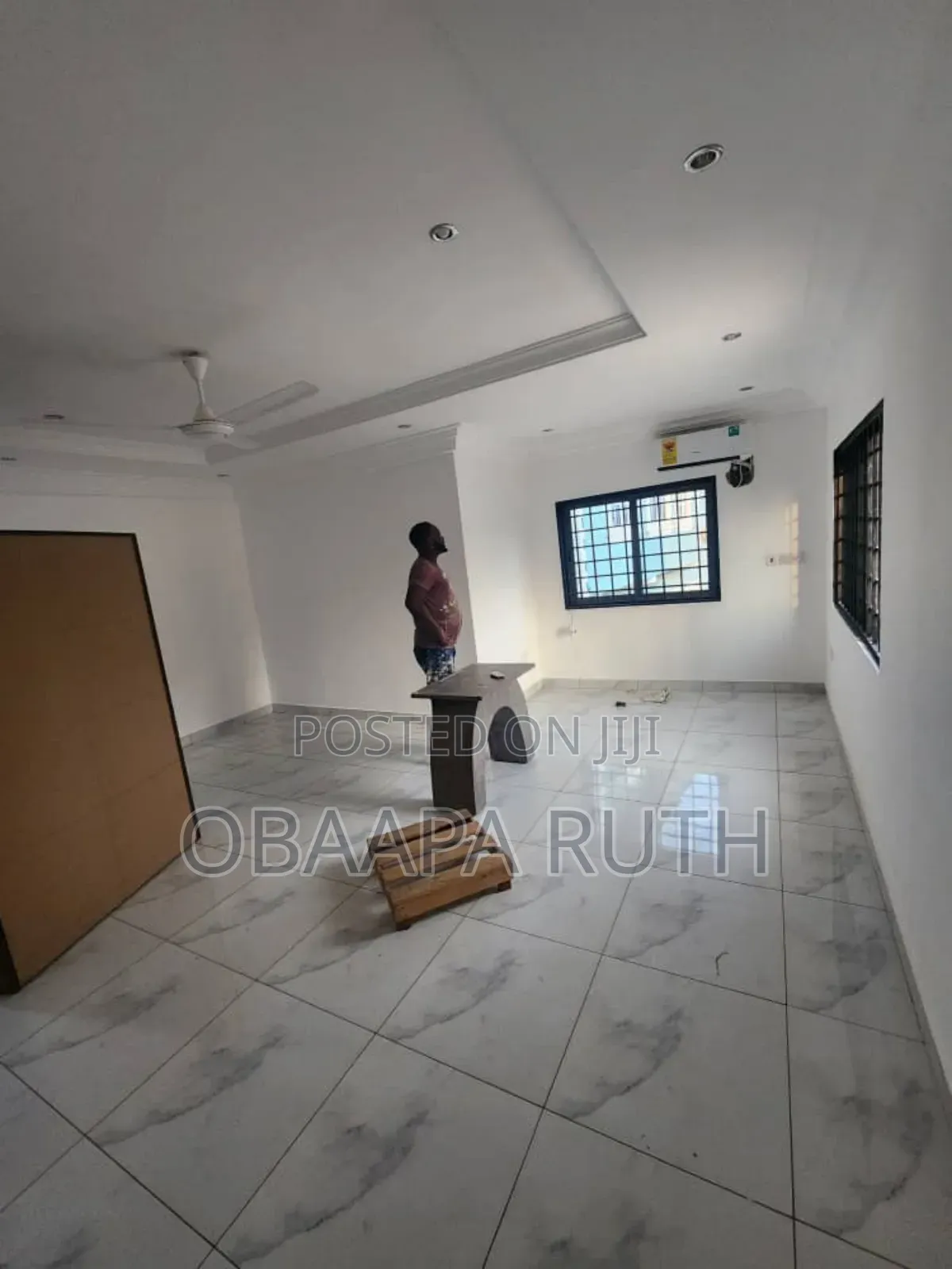 Commercial House for Rent