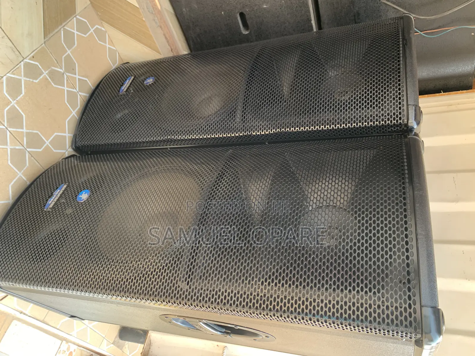 Mackie SR1530Z Active Speaker