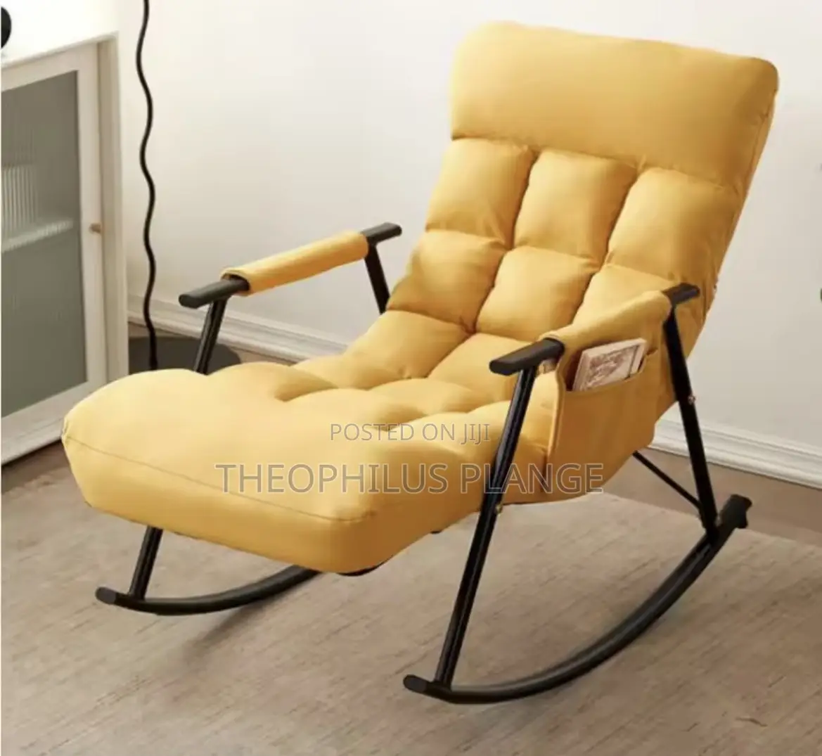 Comfortable Lazy Chair With Colorful Cushion