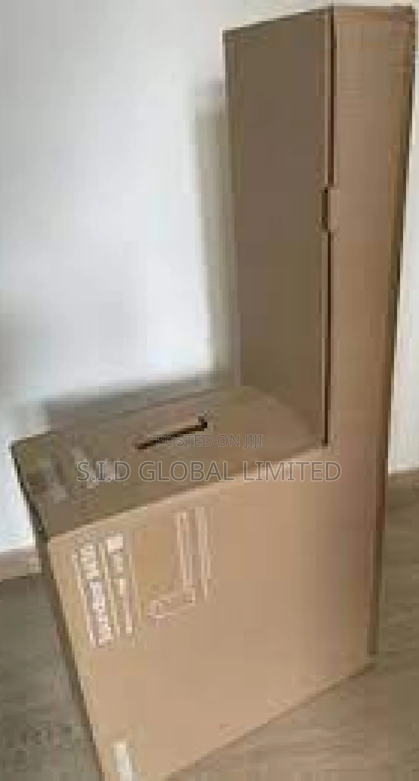 Immersive Sound With B-Series Soundbar HW-B450