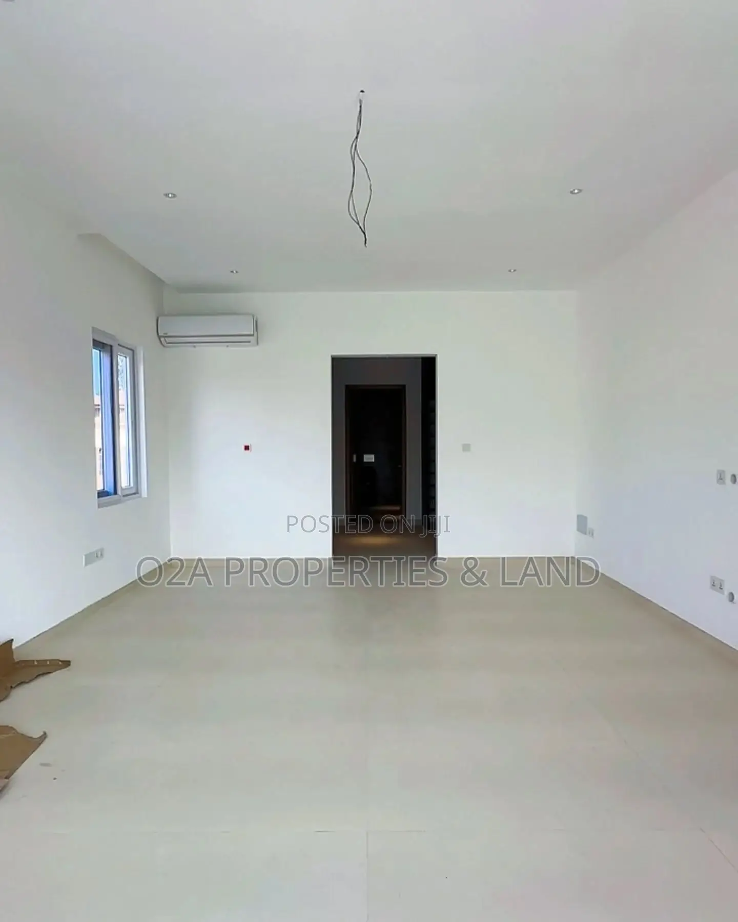 4bdrm House in Sakumono for sale