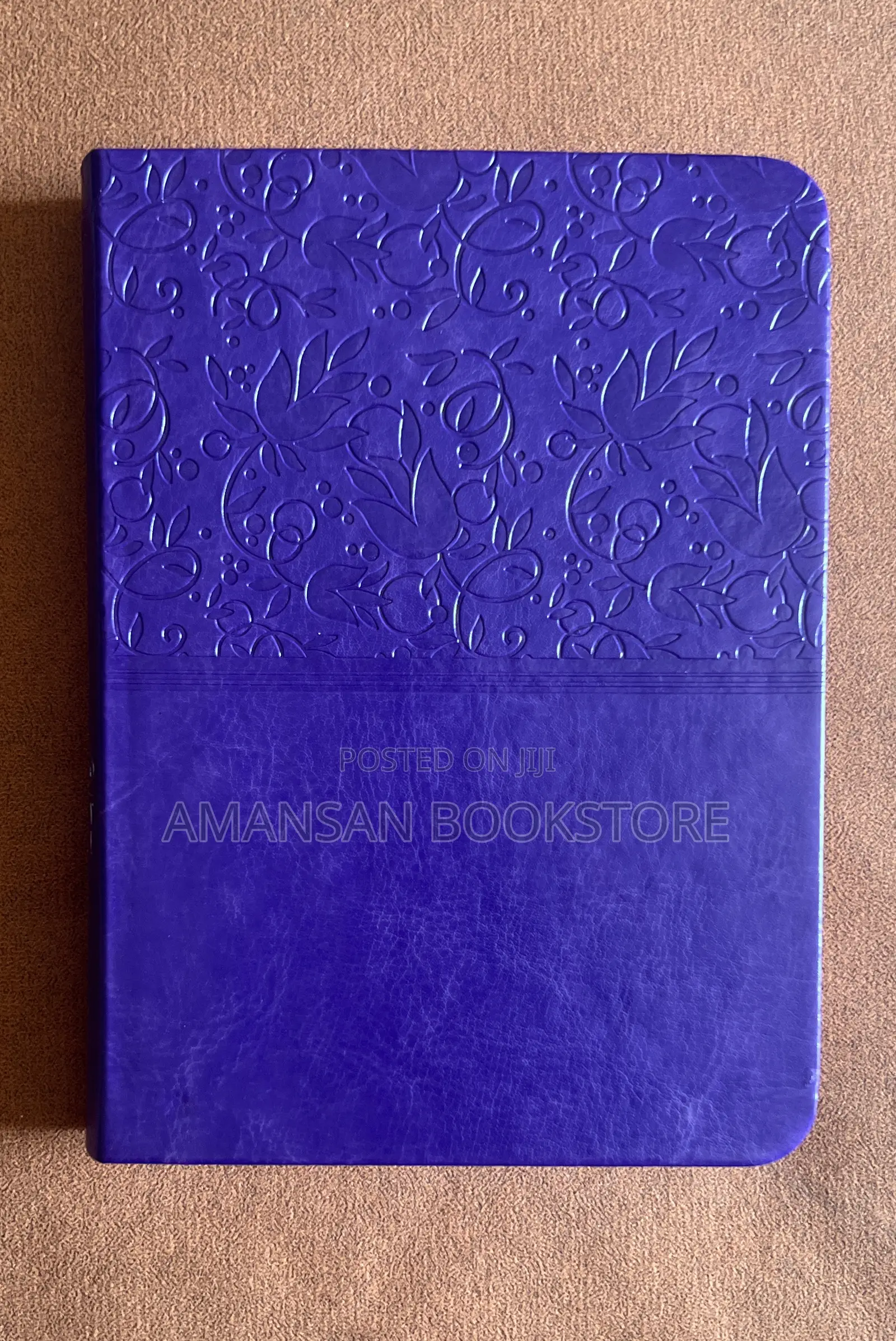 Holman NKJV Compact Ultrathin Bible (Small)