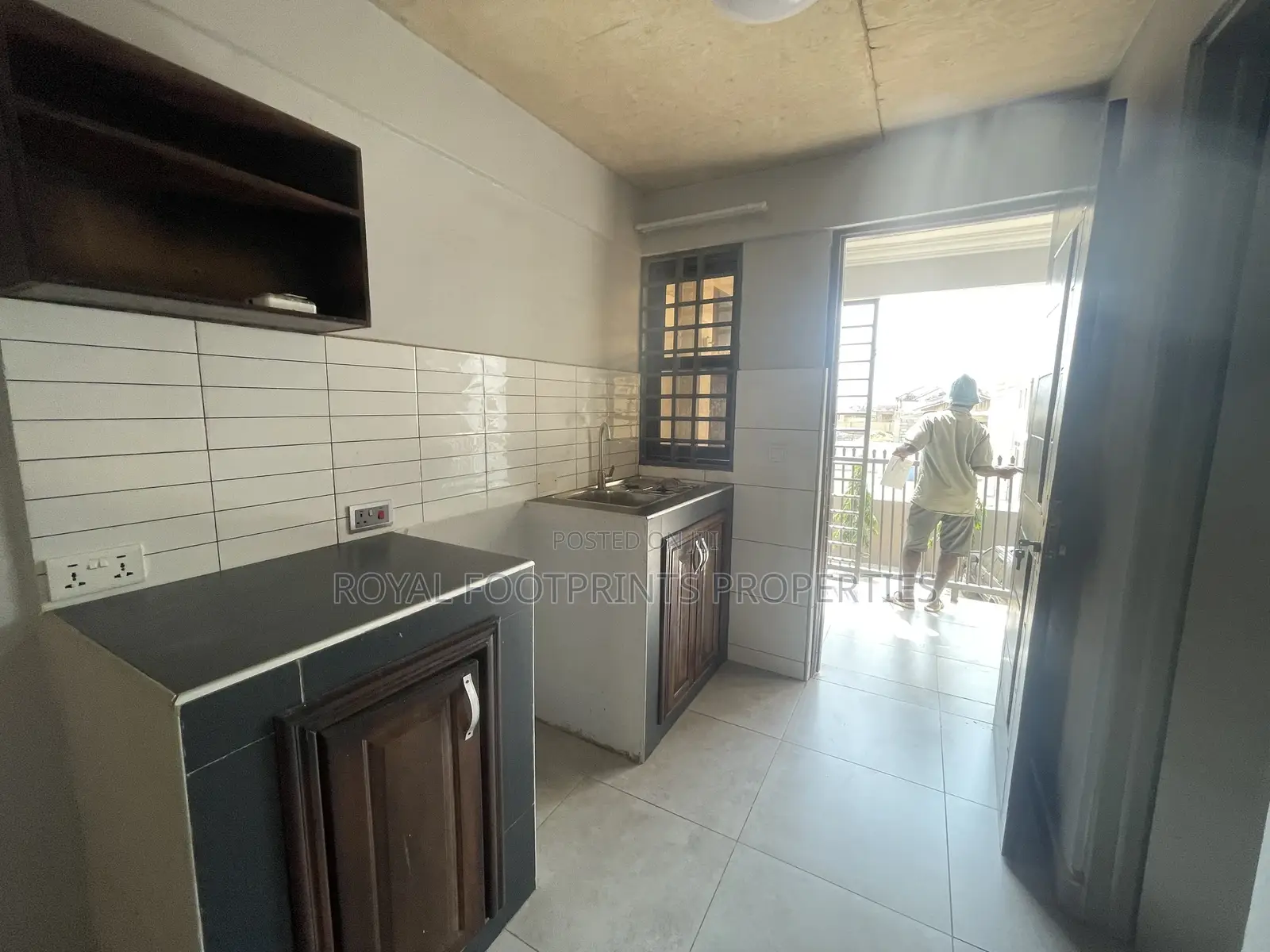 1bdrm Apartment in Royal Footprints, Lake Side Estate for rent