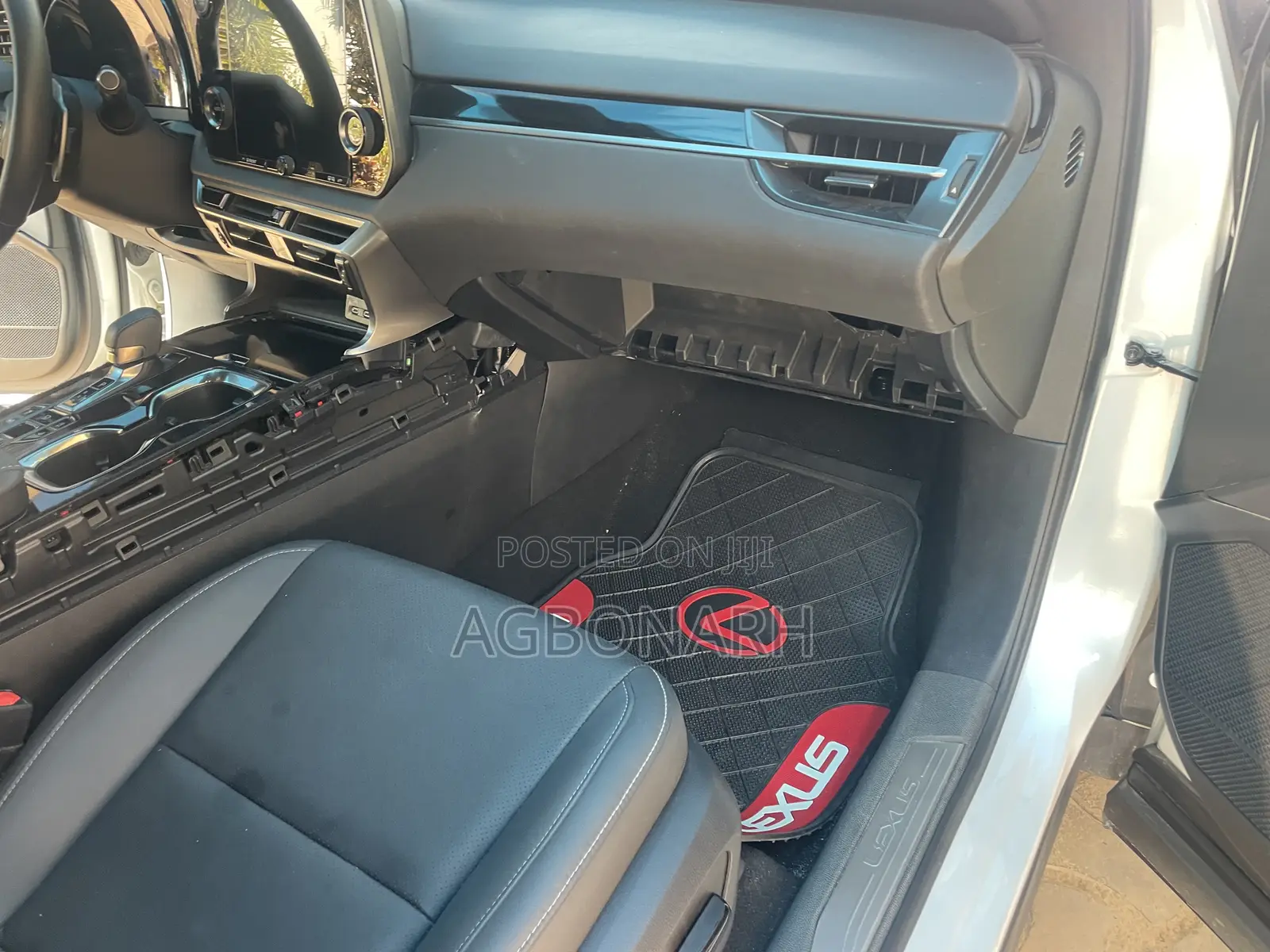 Lexus RX 350 2023 White