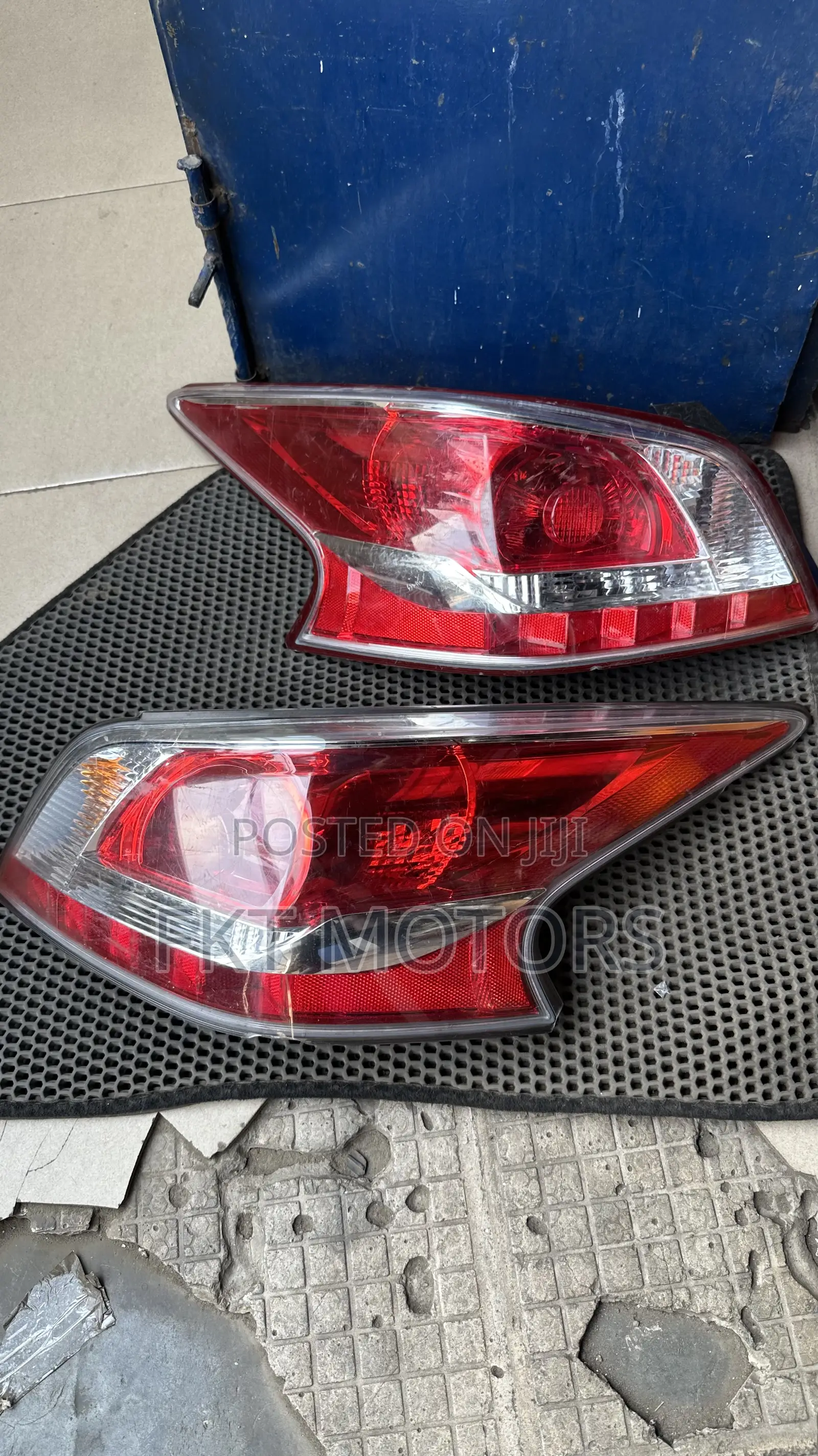 Nissan Altima Taillight 2012,2013,2014,2015,2016