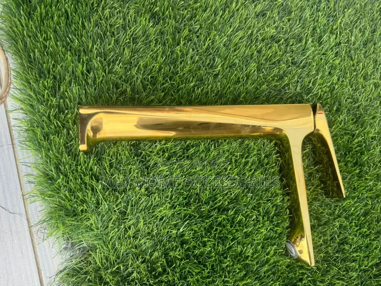 Long Gold Basin Tap