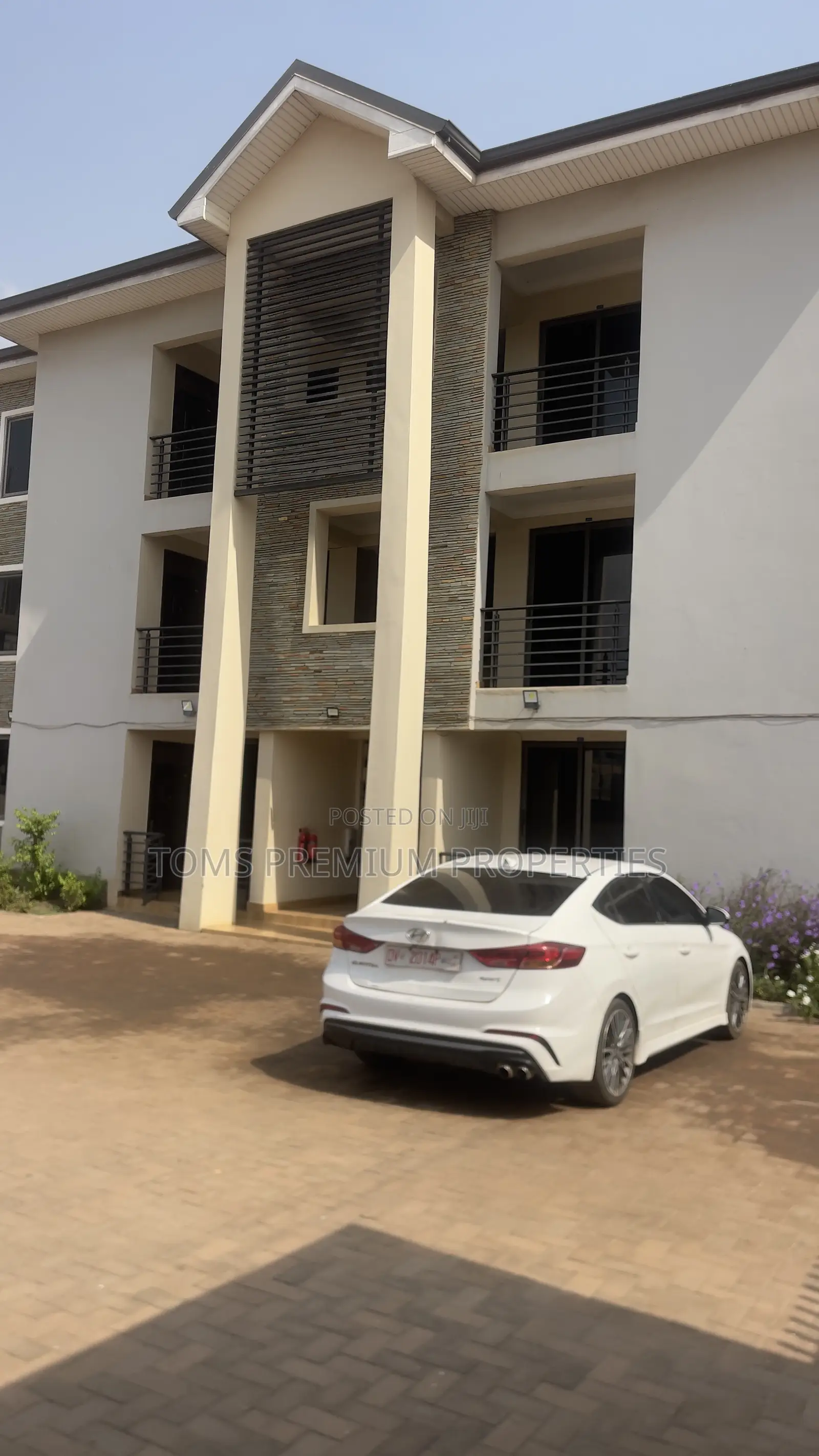 2bdrm Apartment in Botwe School for rent