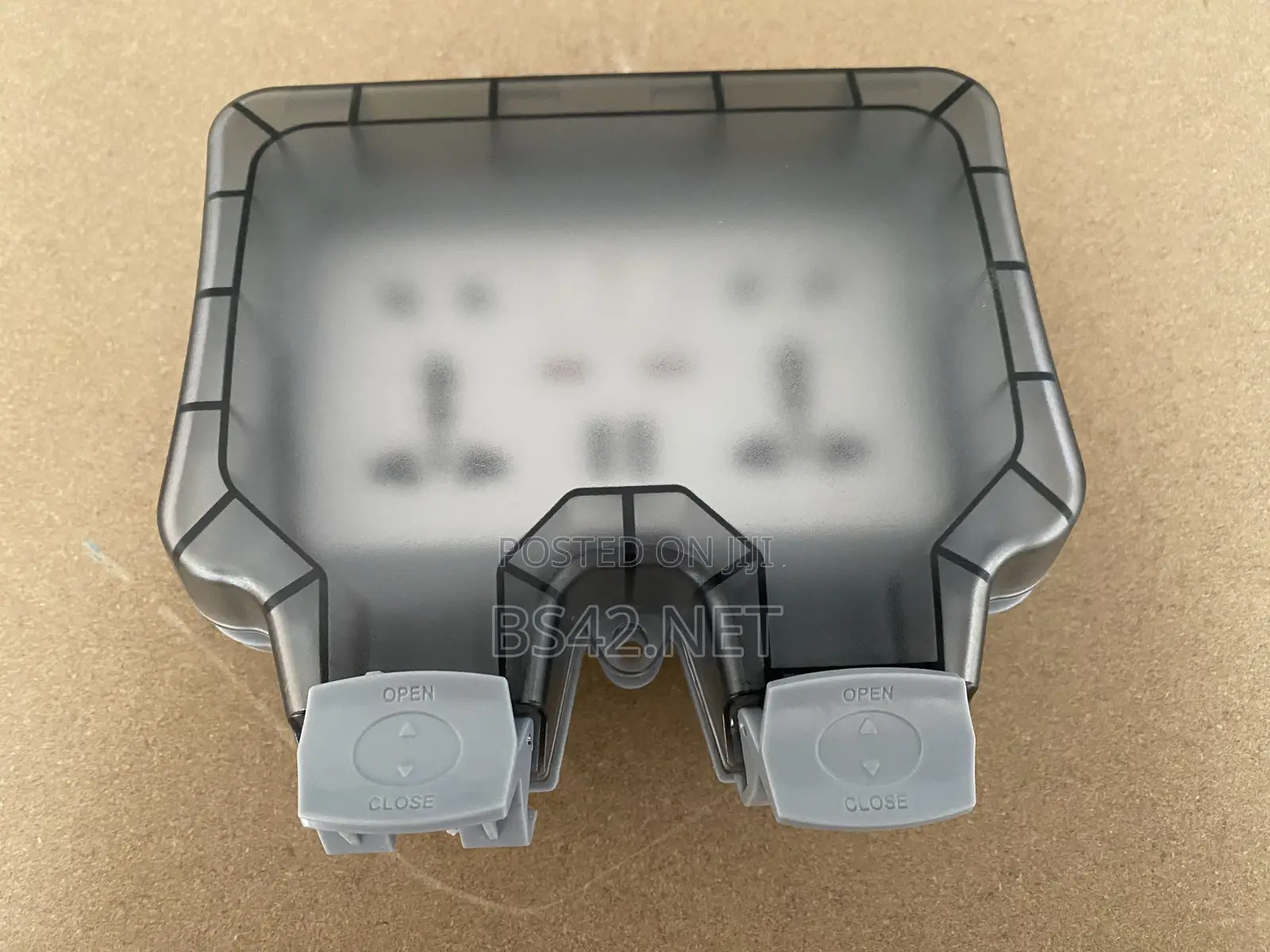 Weatherproof Outdoor Socket