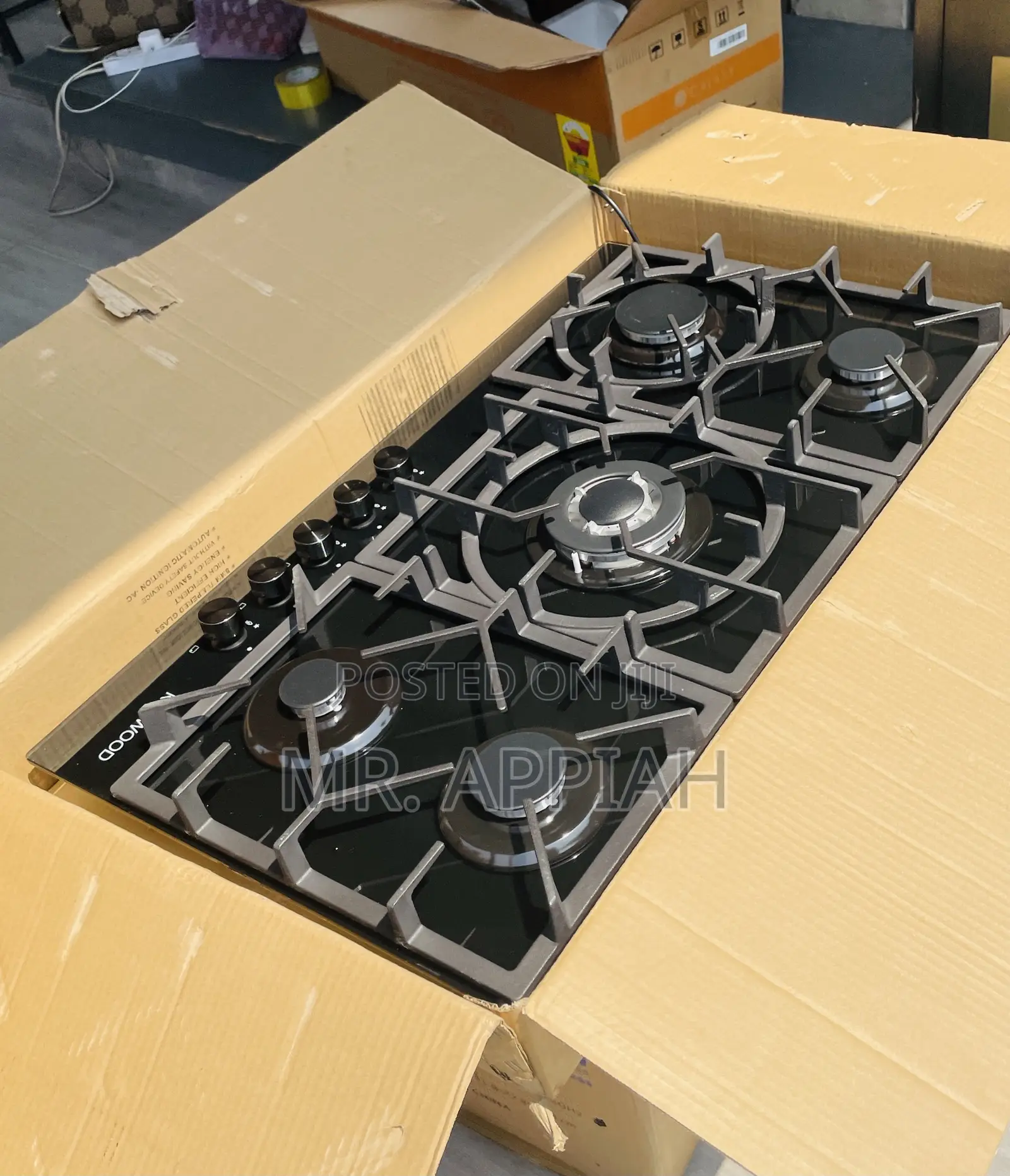 Fast Cooking Kenwood 90cm 5 Gas Built-in Burner.