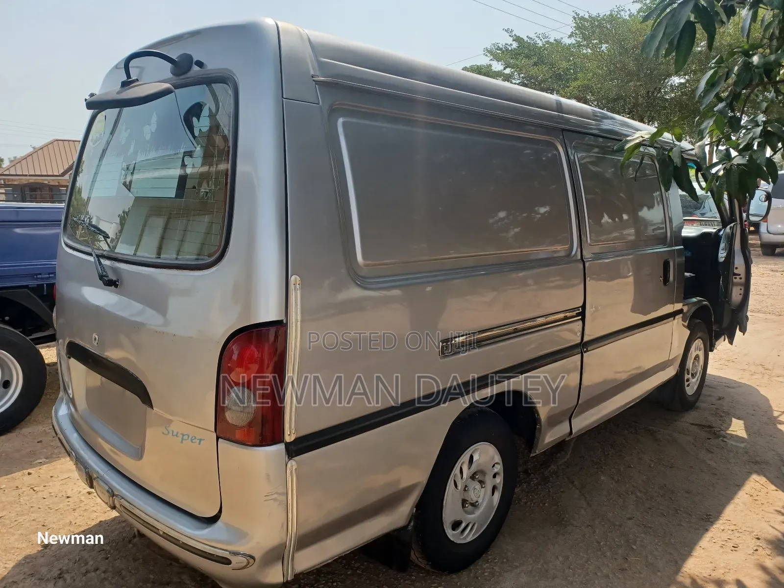 Hyundai H1 1990 Grey