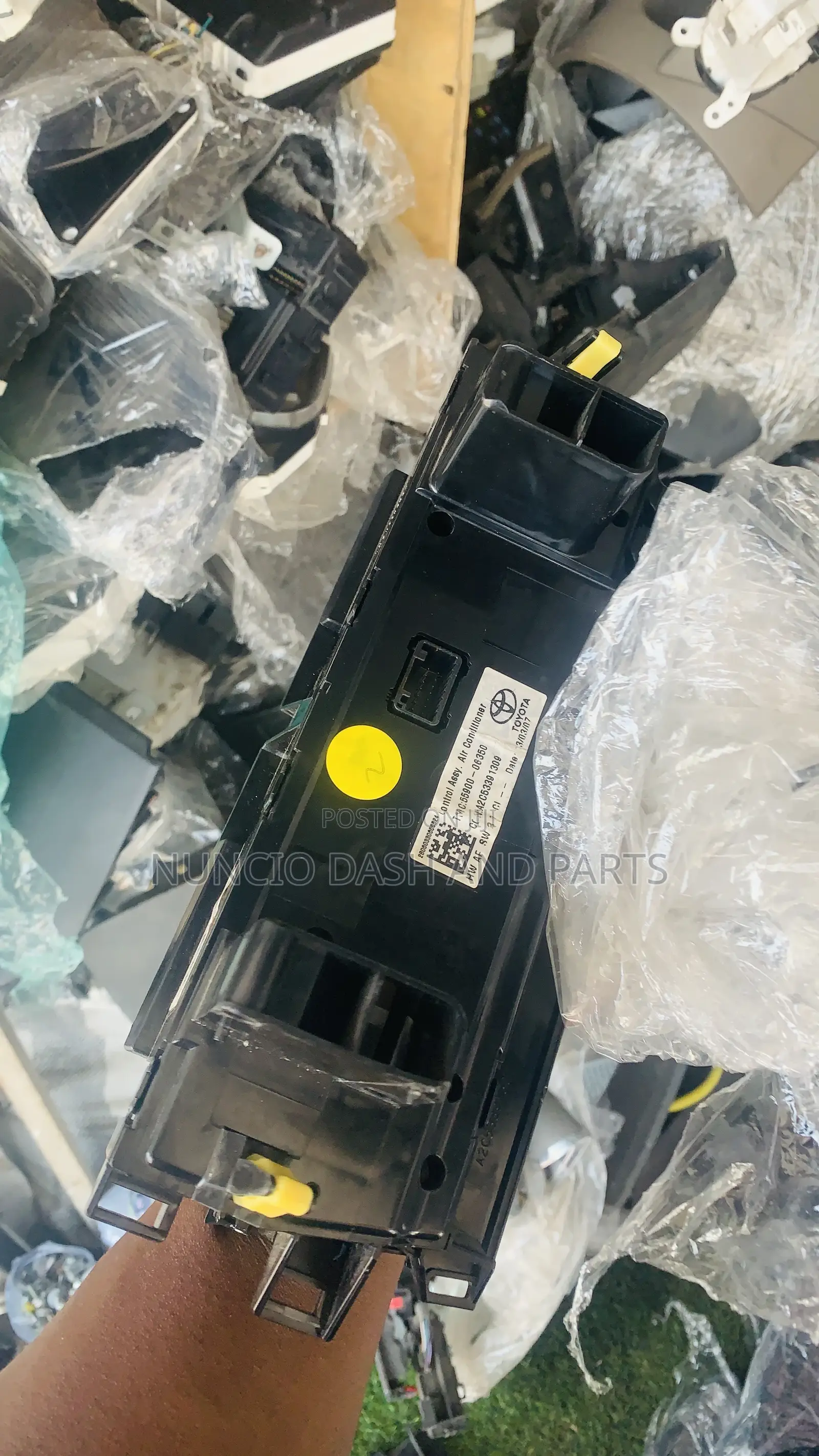 Toyota Camry 2013 (Spider) Ac Switch
