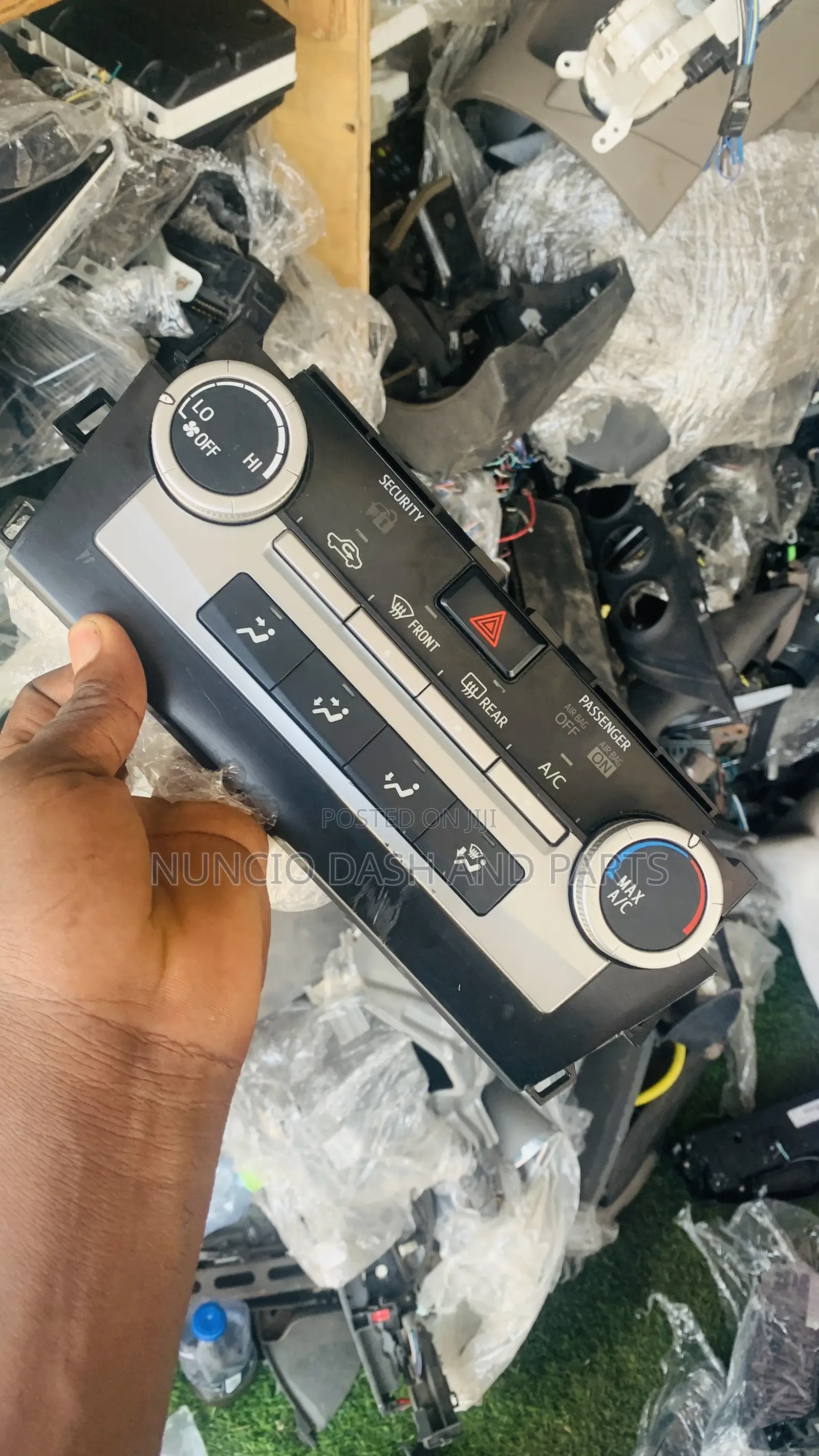 Toyota Camry 2013 (Spider) Ac Switch
