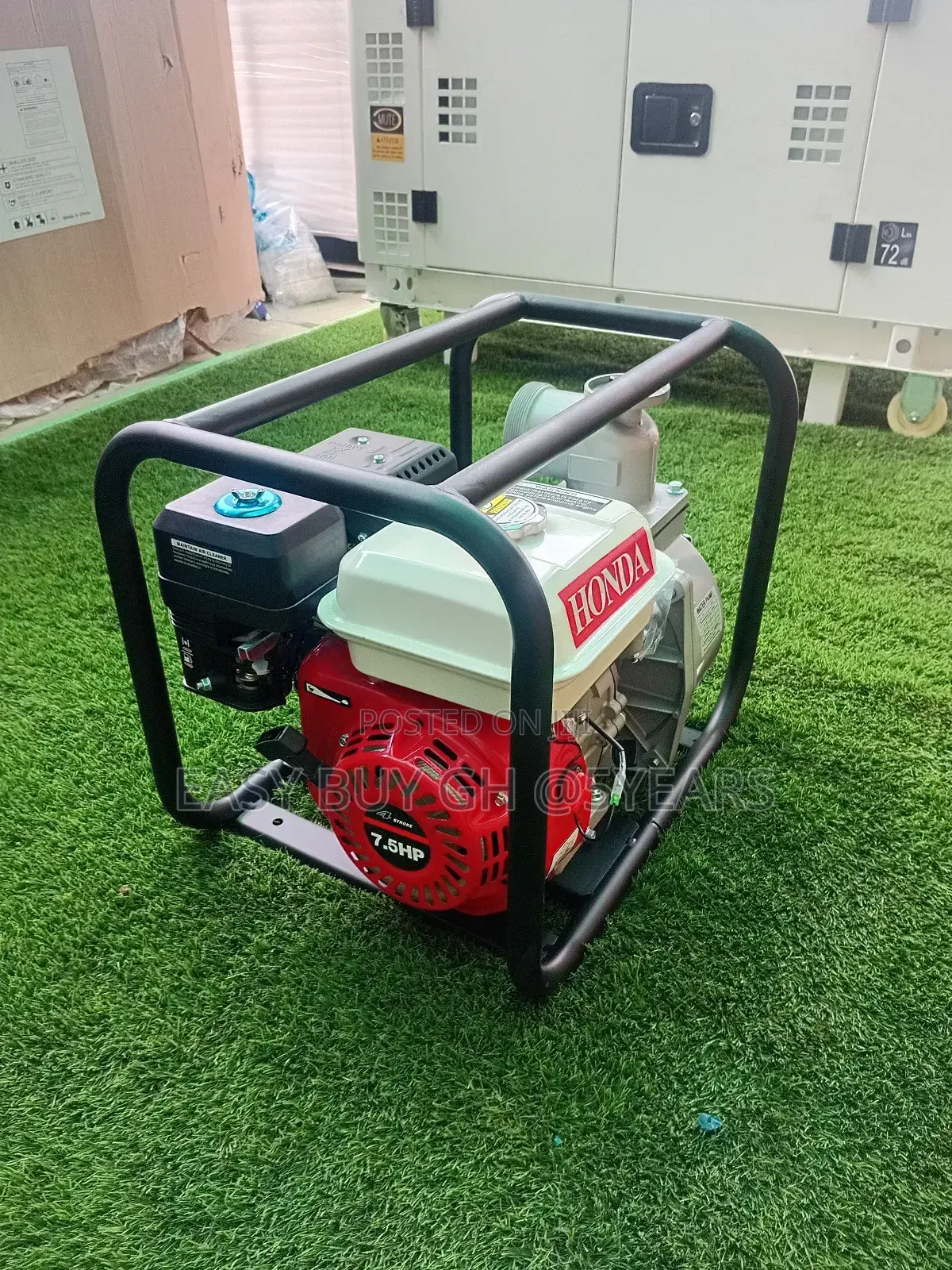 Side View of Honda Petrol Water Pump 7.5 Horse Power