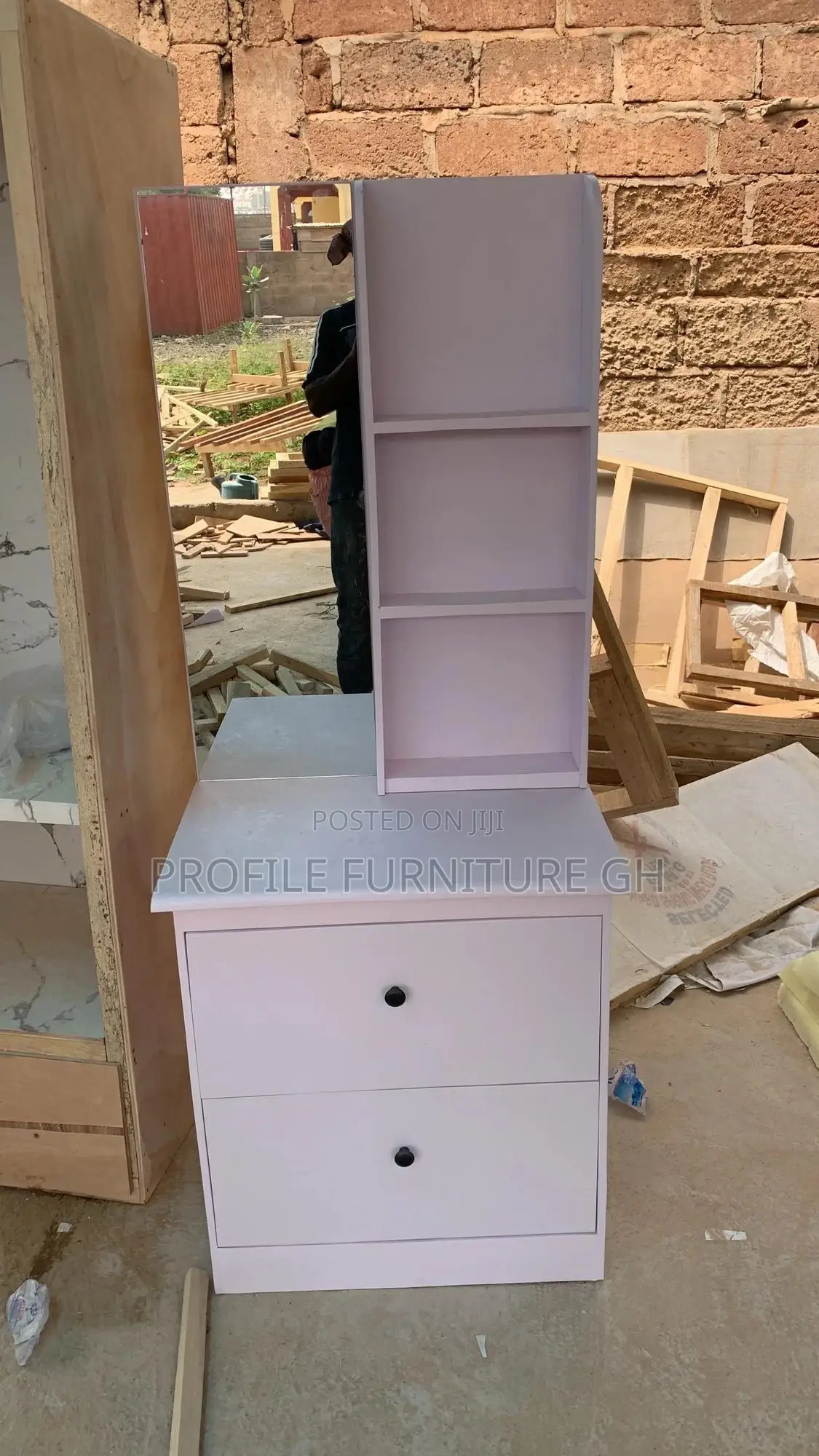 Adorable Dresser With Mirror
