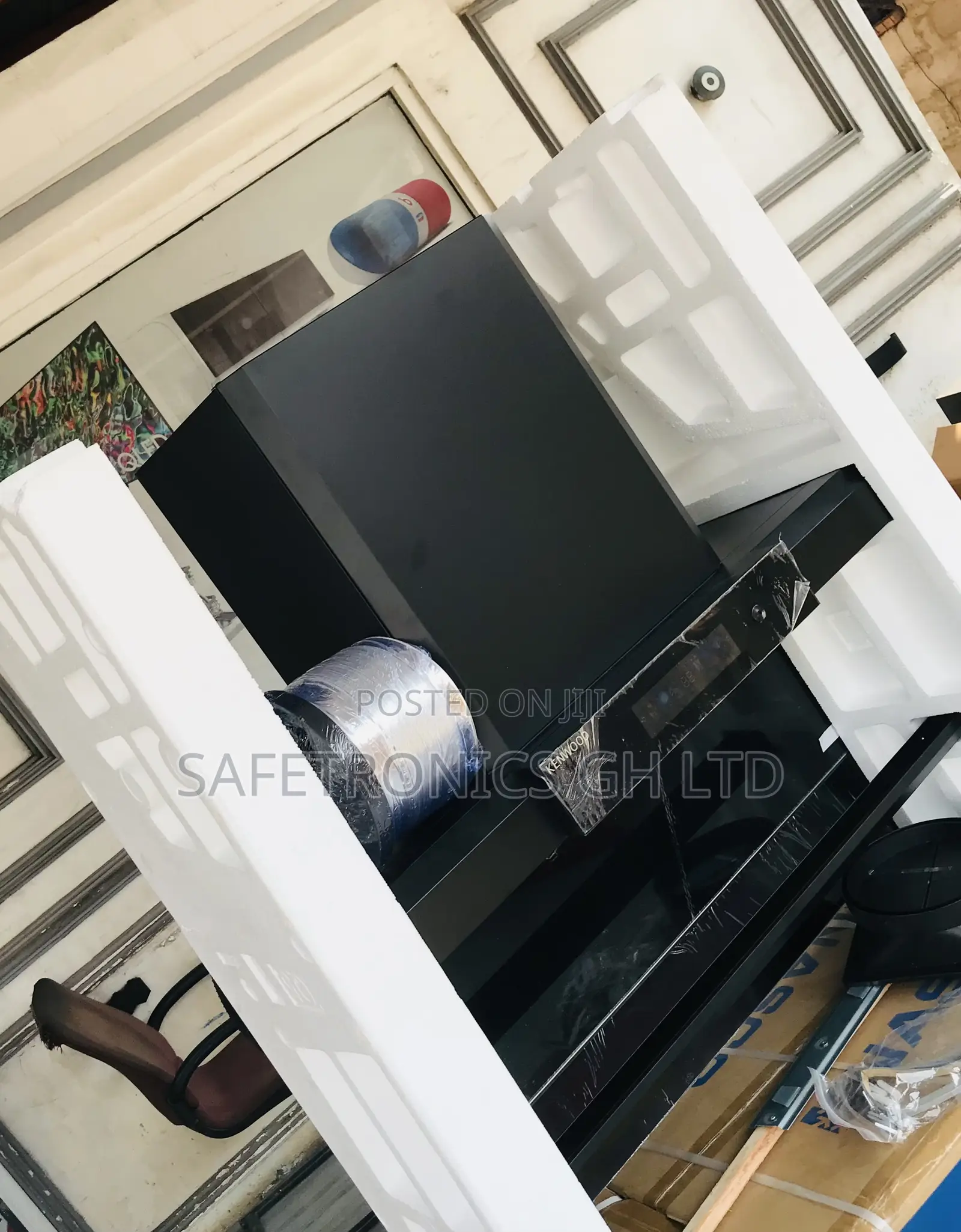 Kenwood Cool Breeze T-Shape 90cm Heat Extractor