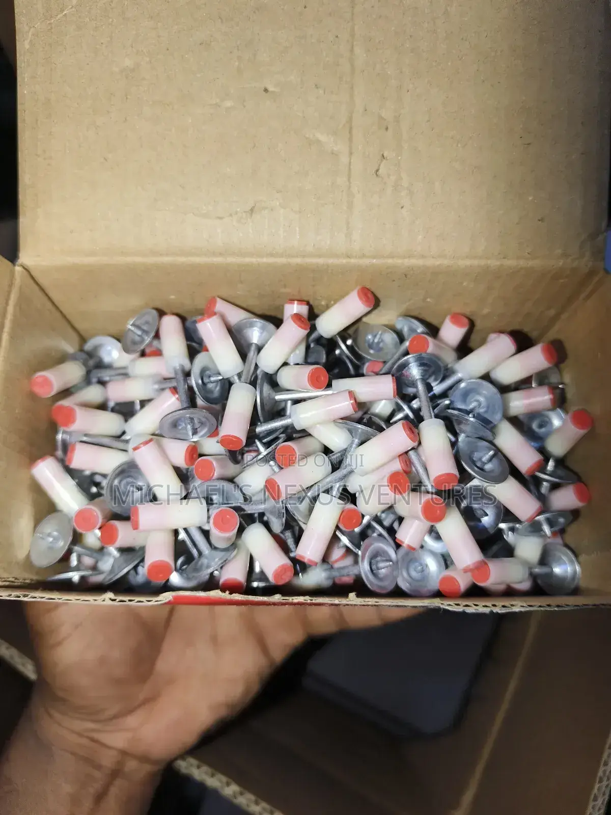 200 Nails for Nail Guns