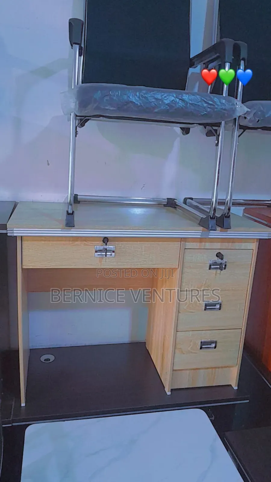 Corner Desk