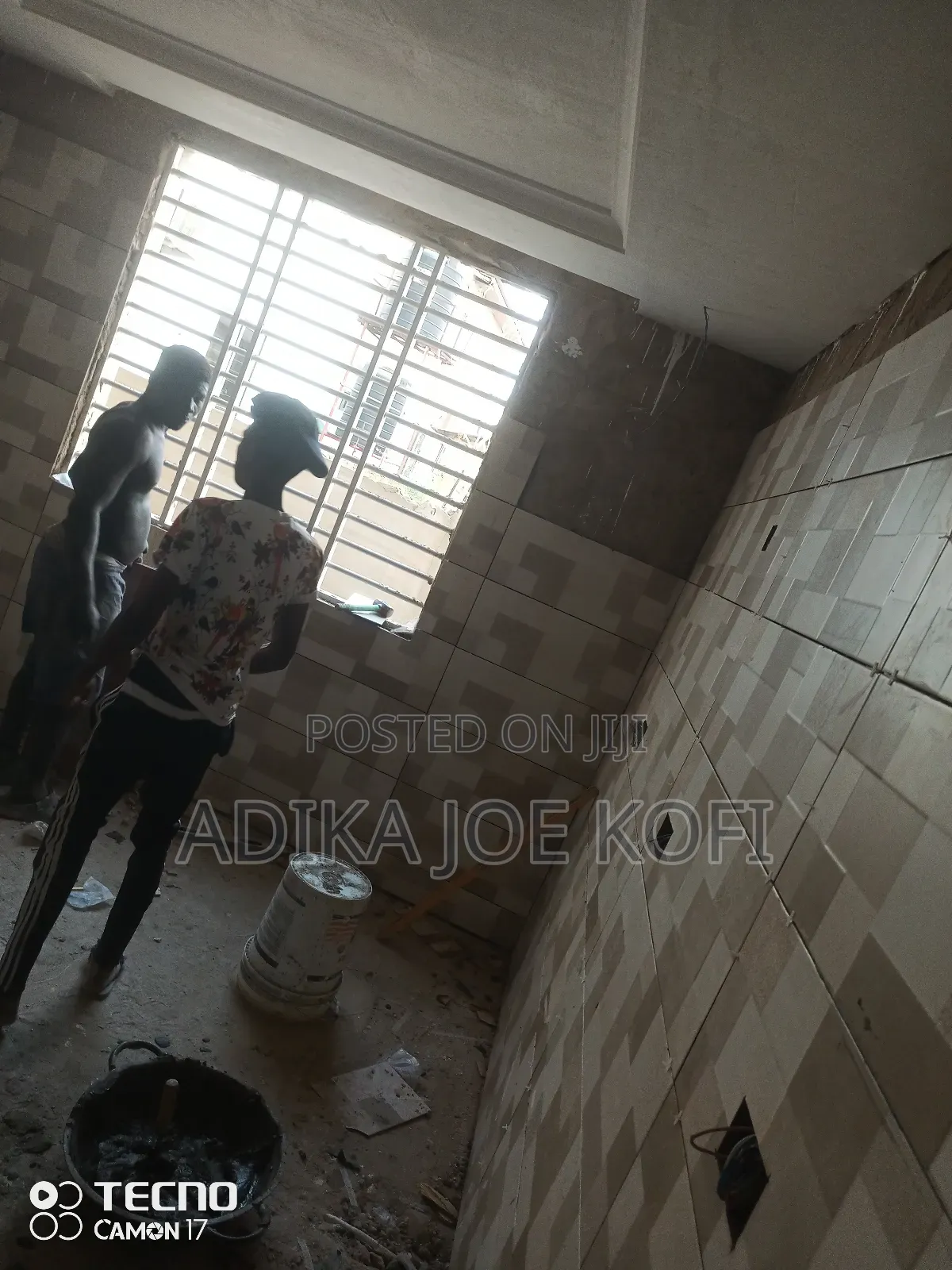 Tiles Workers Interior and Exterior Tilling