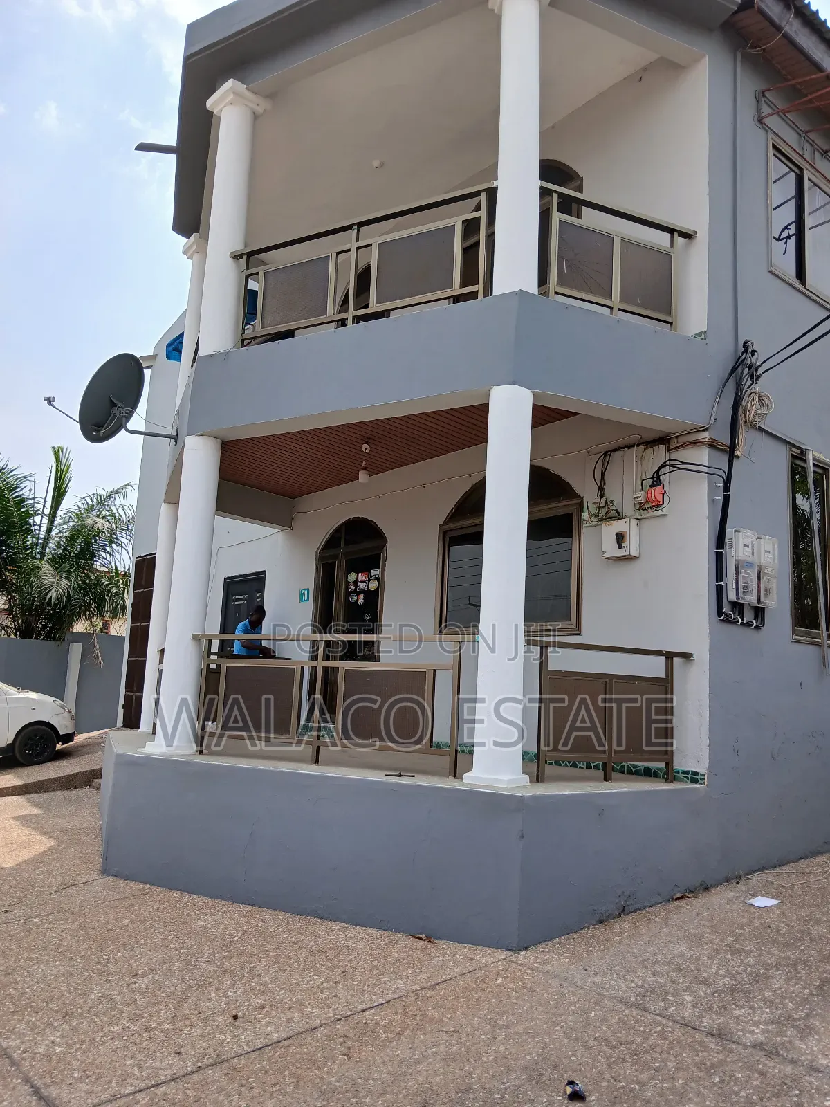 3bdrm Shared Apartment in Walako Estate, Top Base for rent