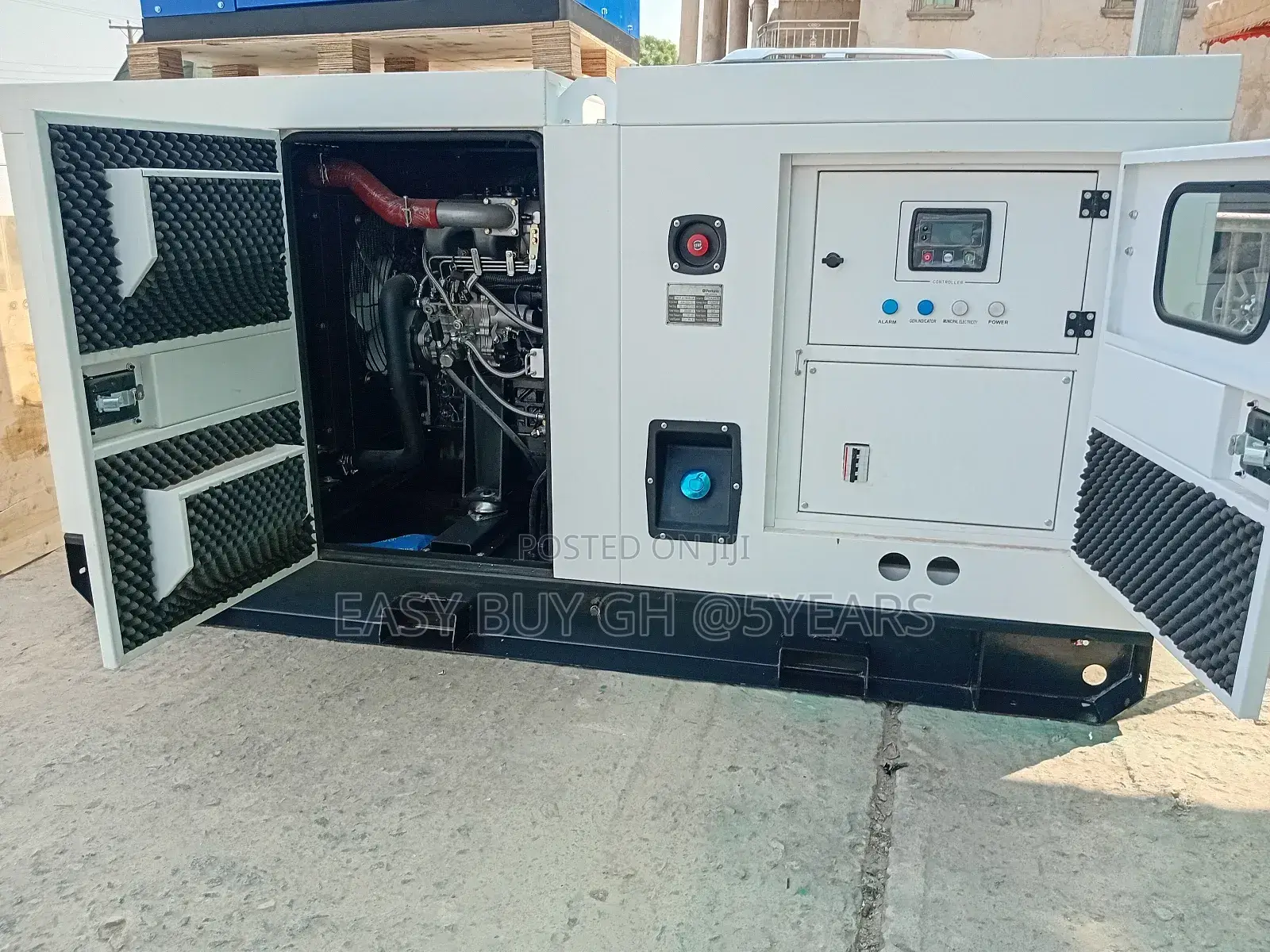 Interior View Perkins Diesel Generator 56000watts 70kva