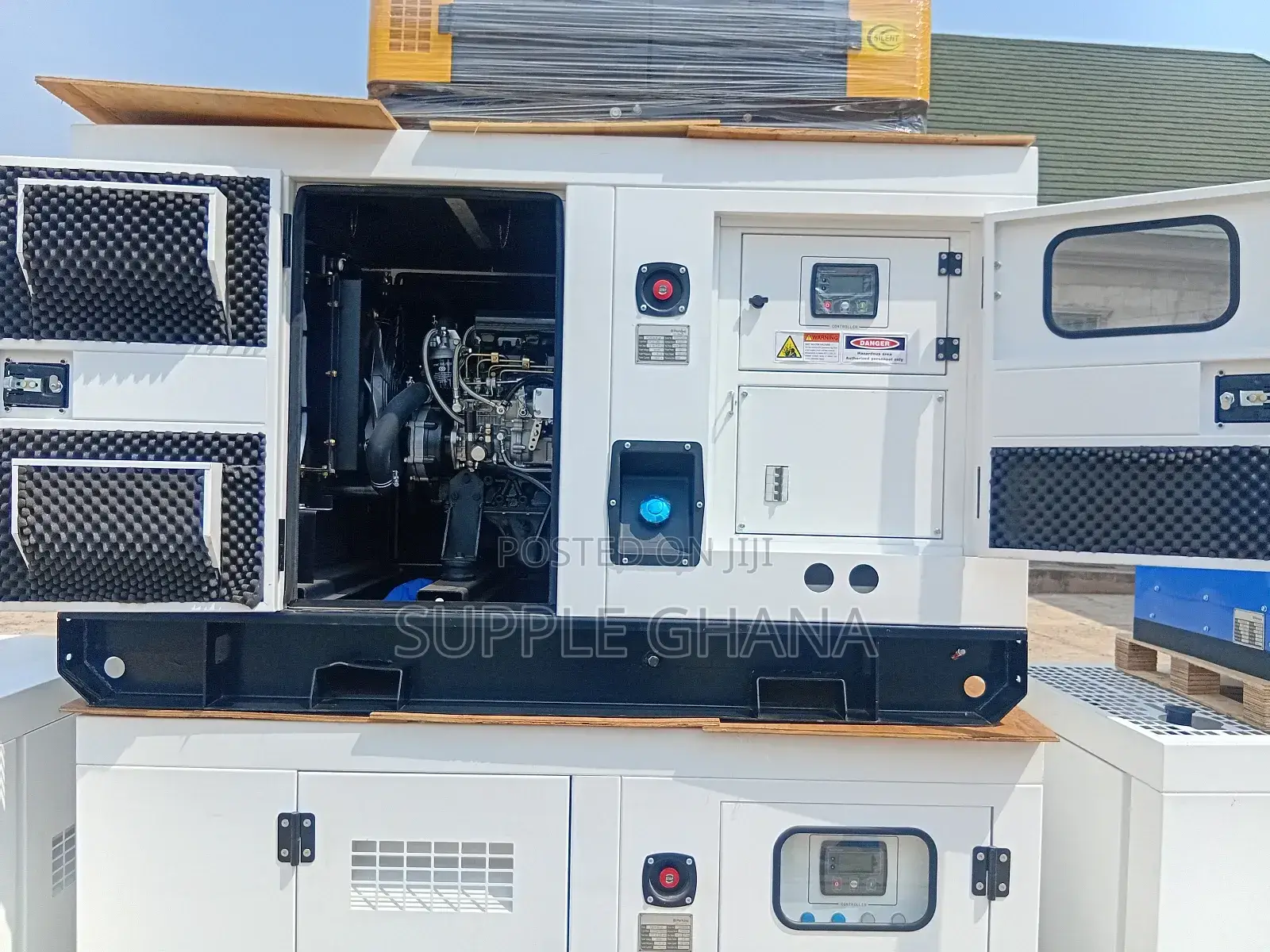 100% Copper Perkins Diesel Engine Generator 22kva Generator