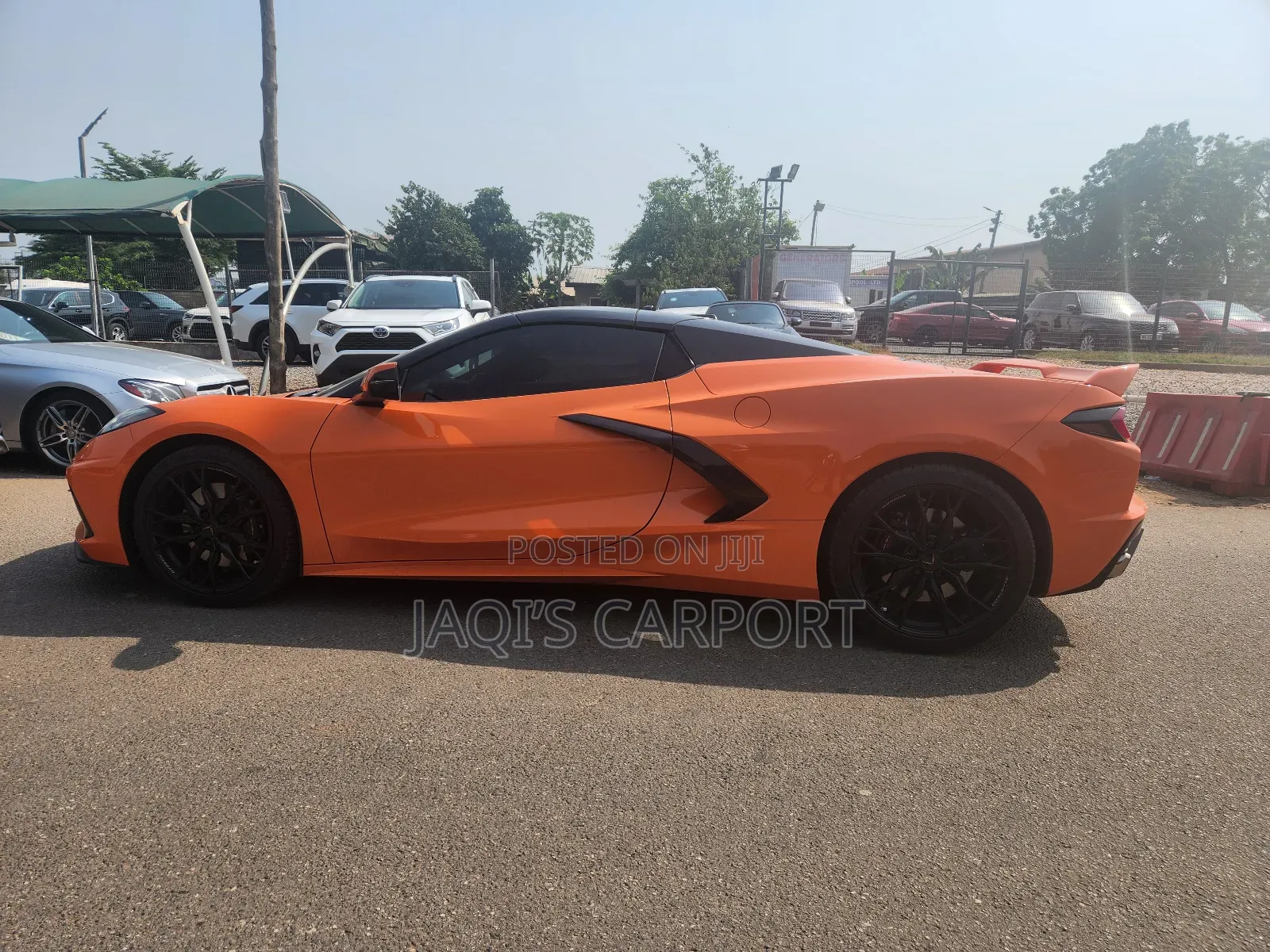 Chevrolet Corvette 2023 Orange