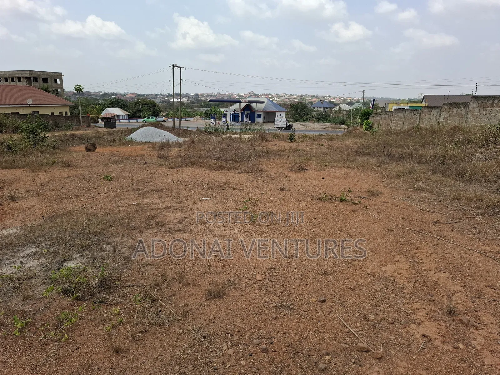 Main Road 2 Plot of Land for Sale in Sokoban to Trede