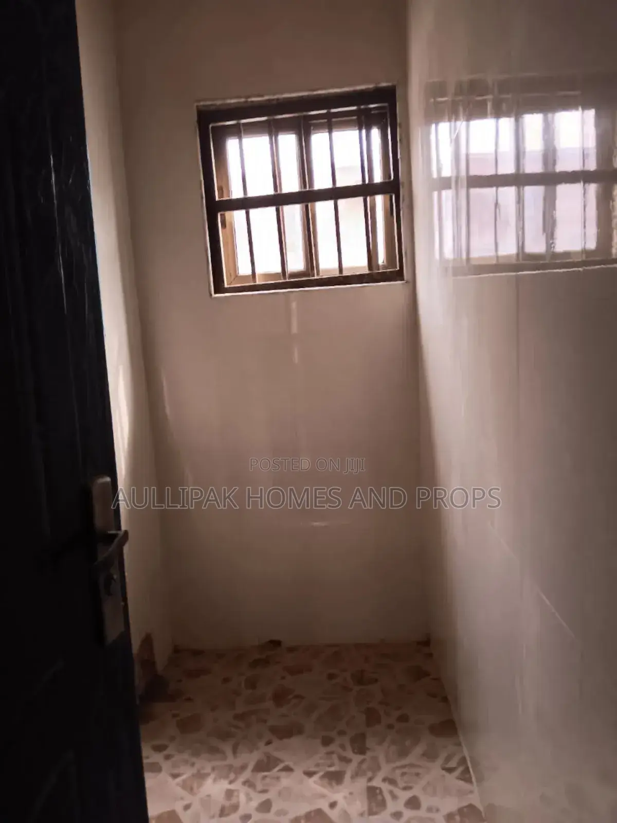 2bdrm Apartment in Esuonano, Accra Metropolitan for rent