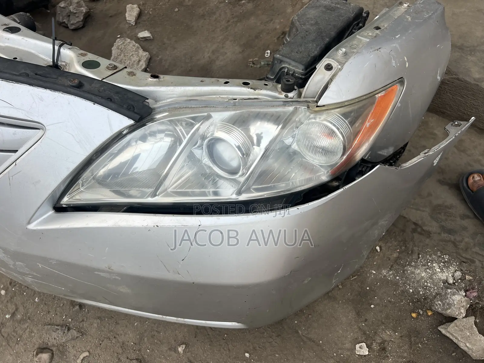 Toyota Camry 2009 Front Cut Available