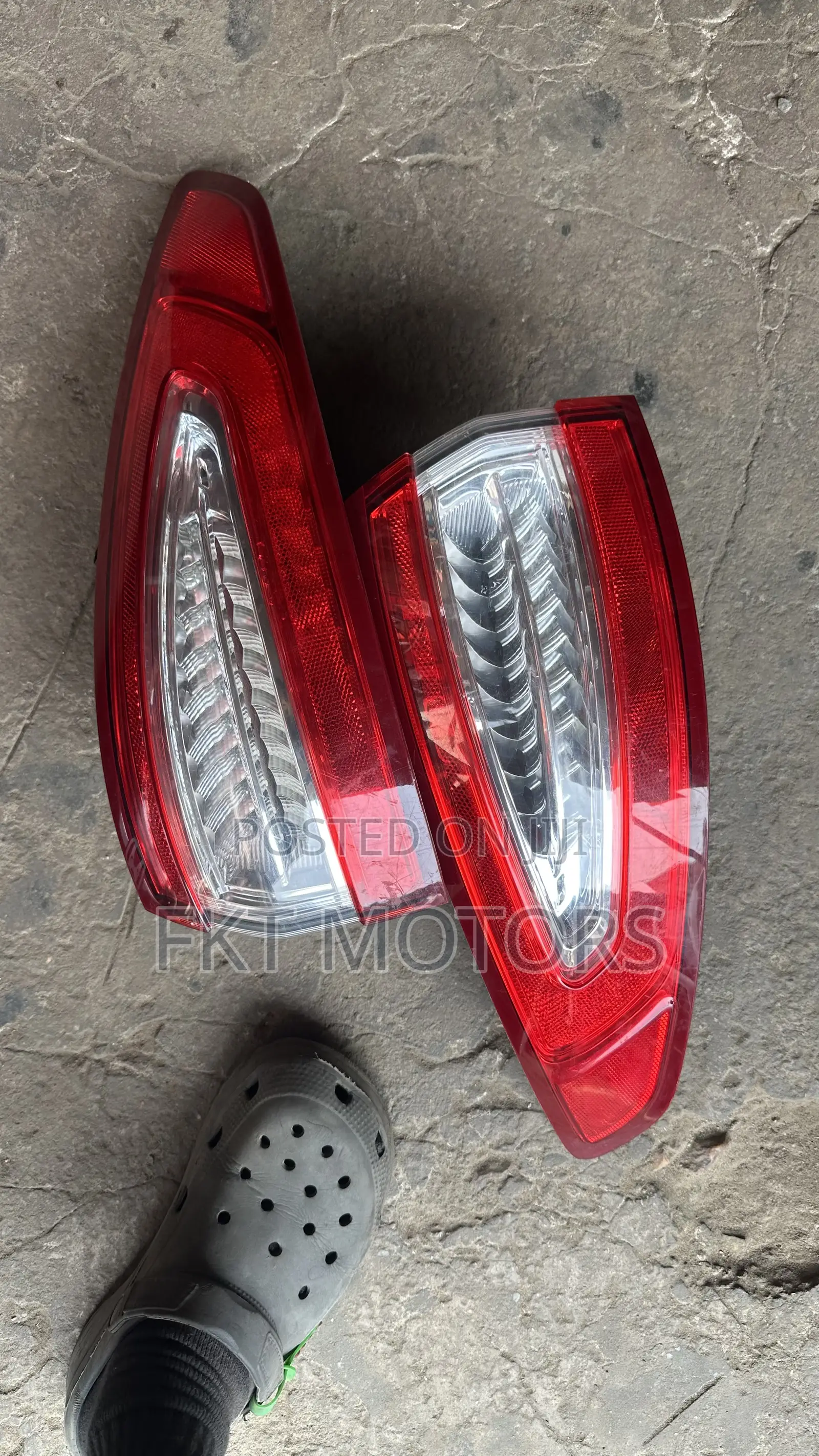 Ford Fusion Headlights/Taillights ,2014,2015,2016,2017,2018