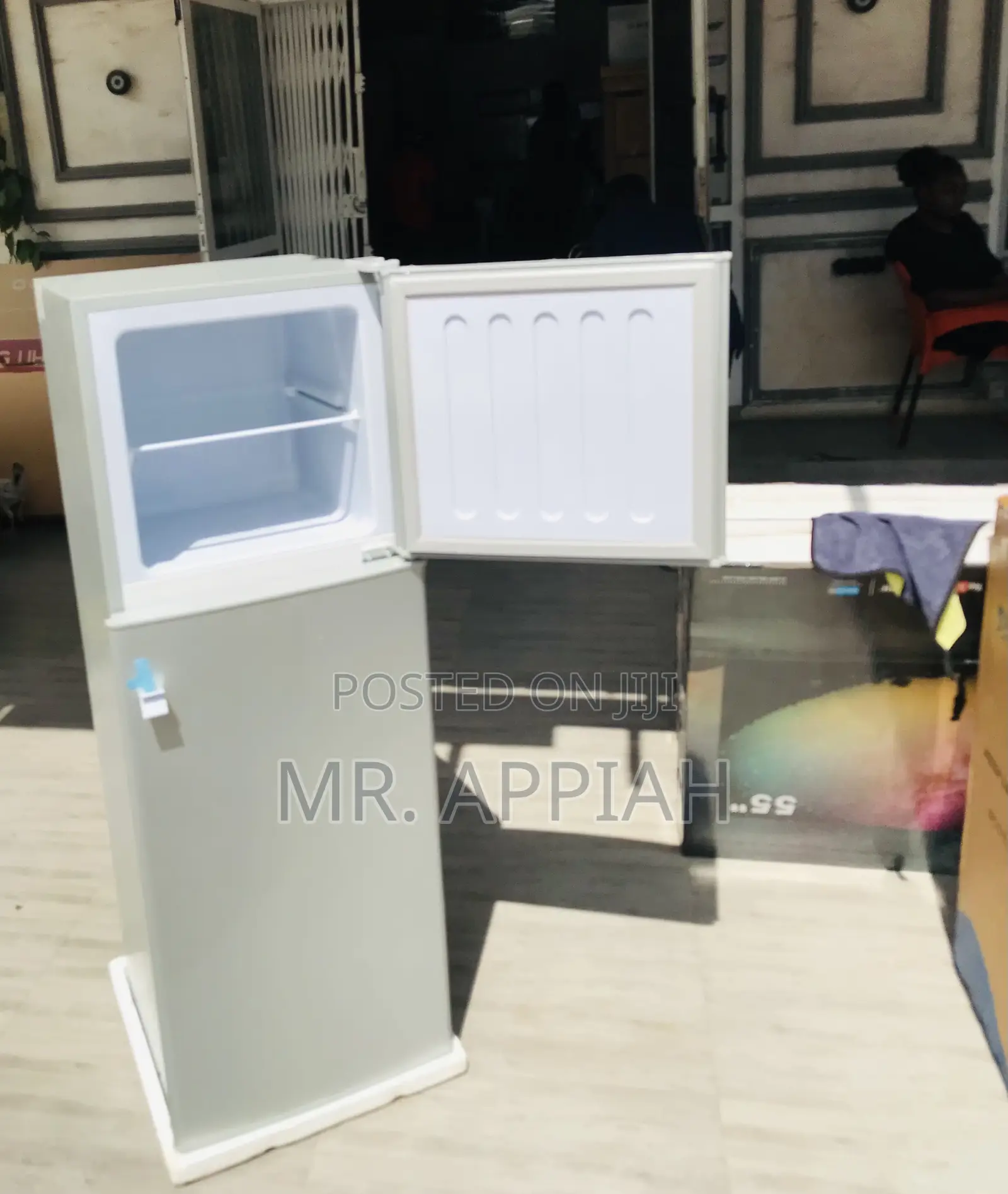 Efficient Nasco Nas2-18fl 136ltr Top Freezer Fridge.