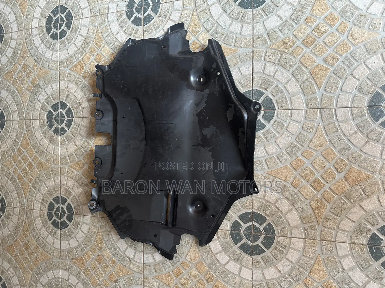 W204 Engine Guide 4matic Available