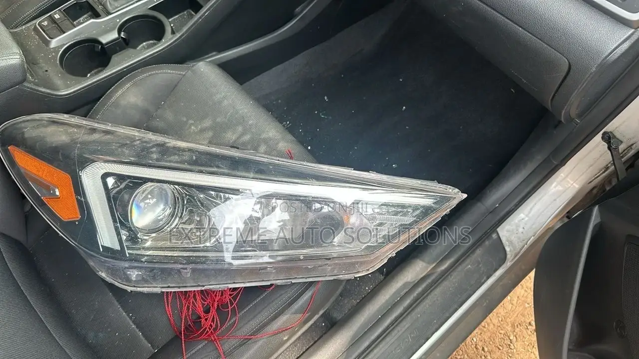 Hyundai Tucson 2021 Headlights