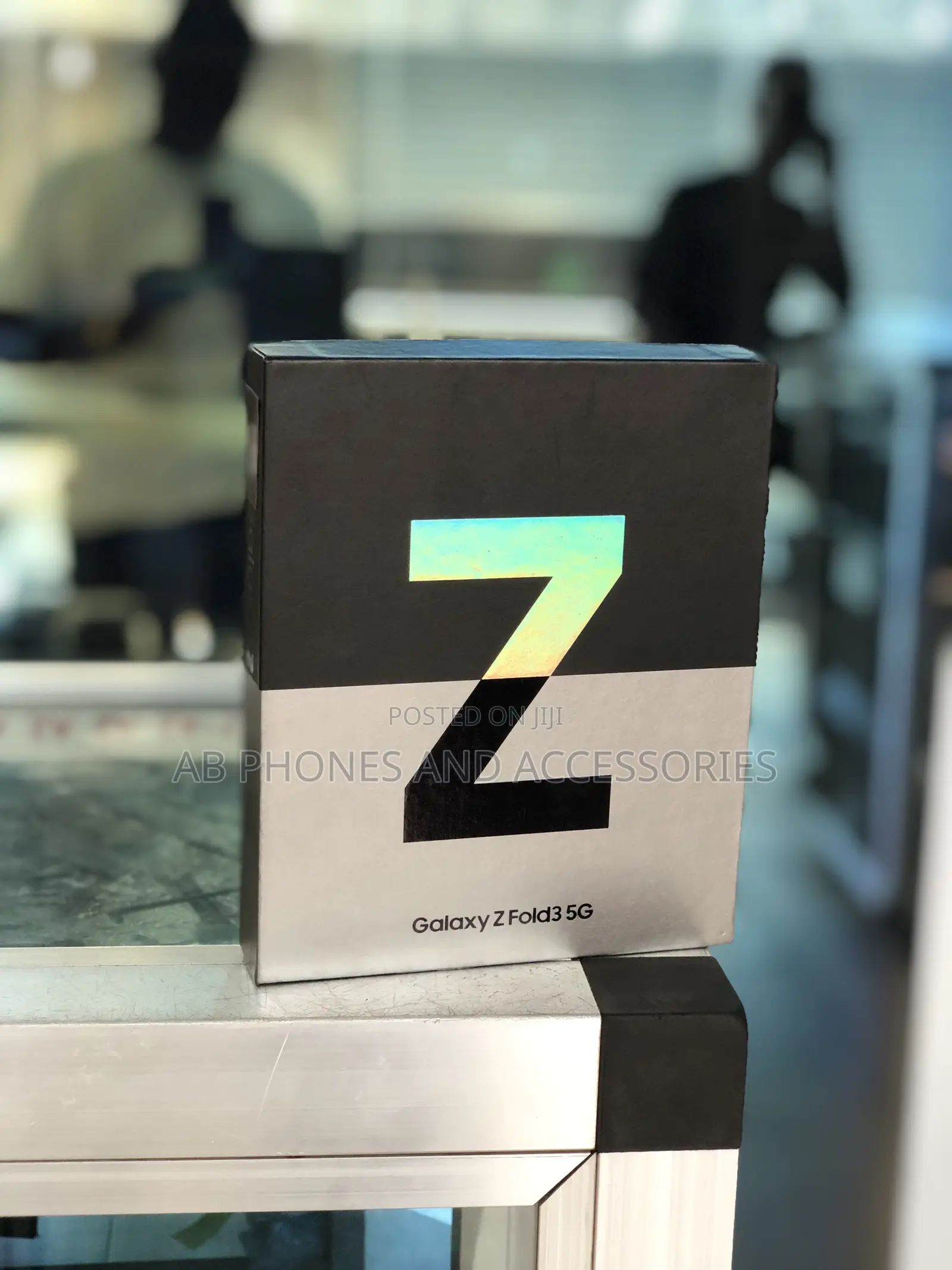 New Samsung Galaxy Z Fold3 5G 256 GB Silver