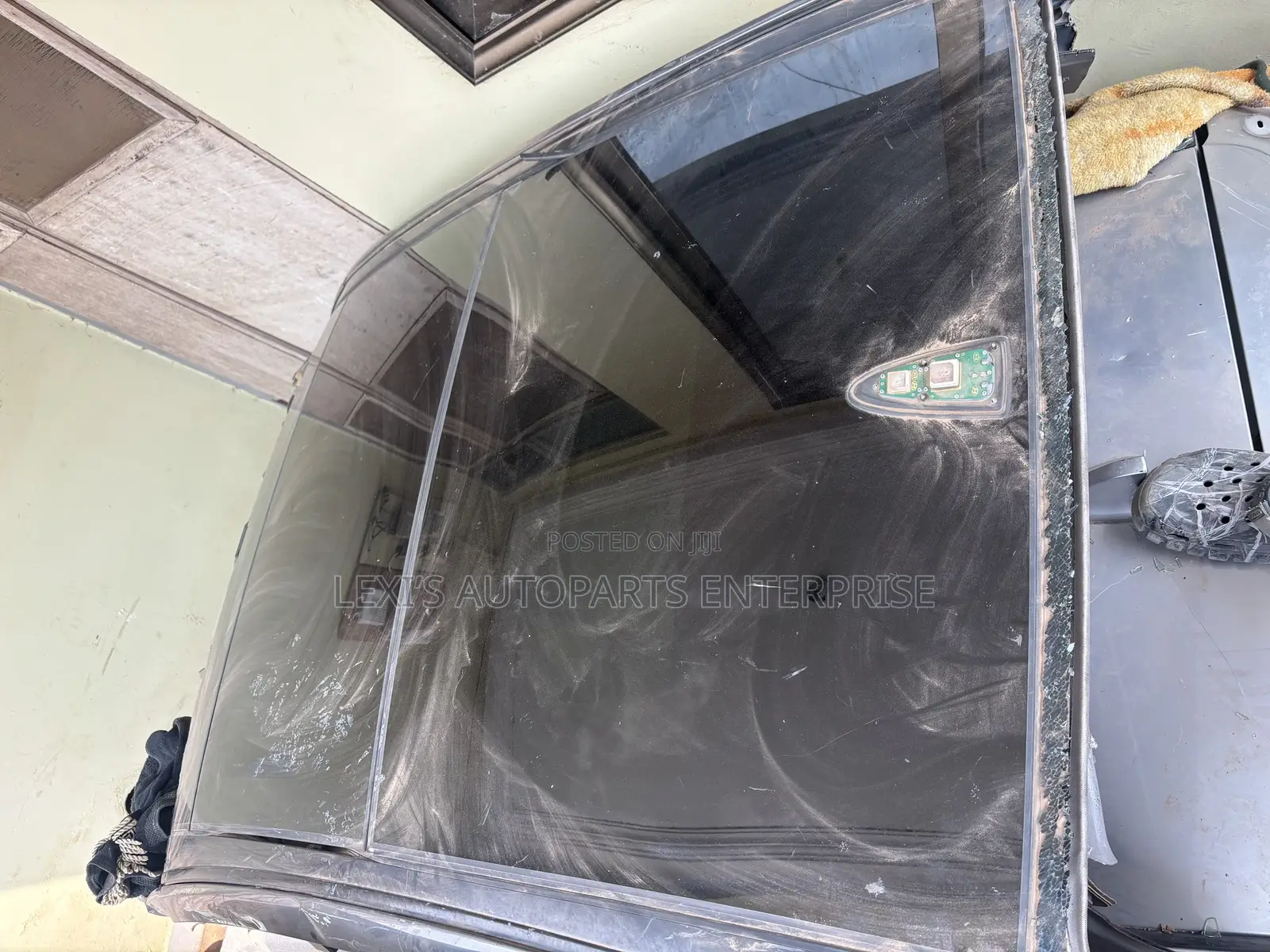 HONDA HRV 2015-2019 Top Cut /Panoramic Roof