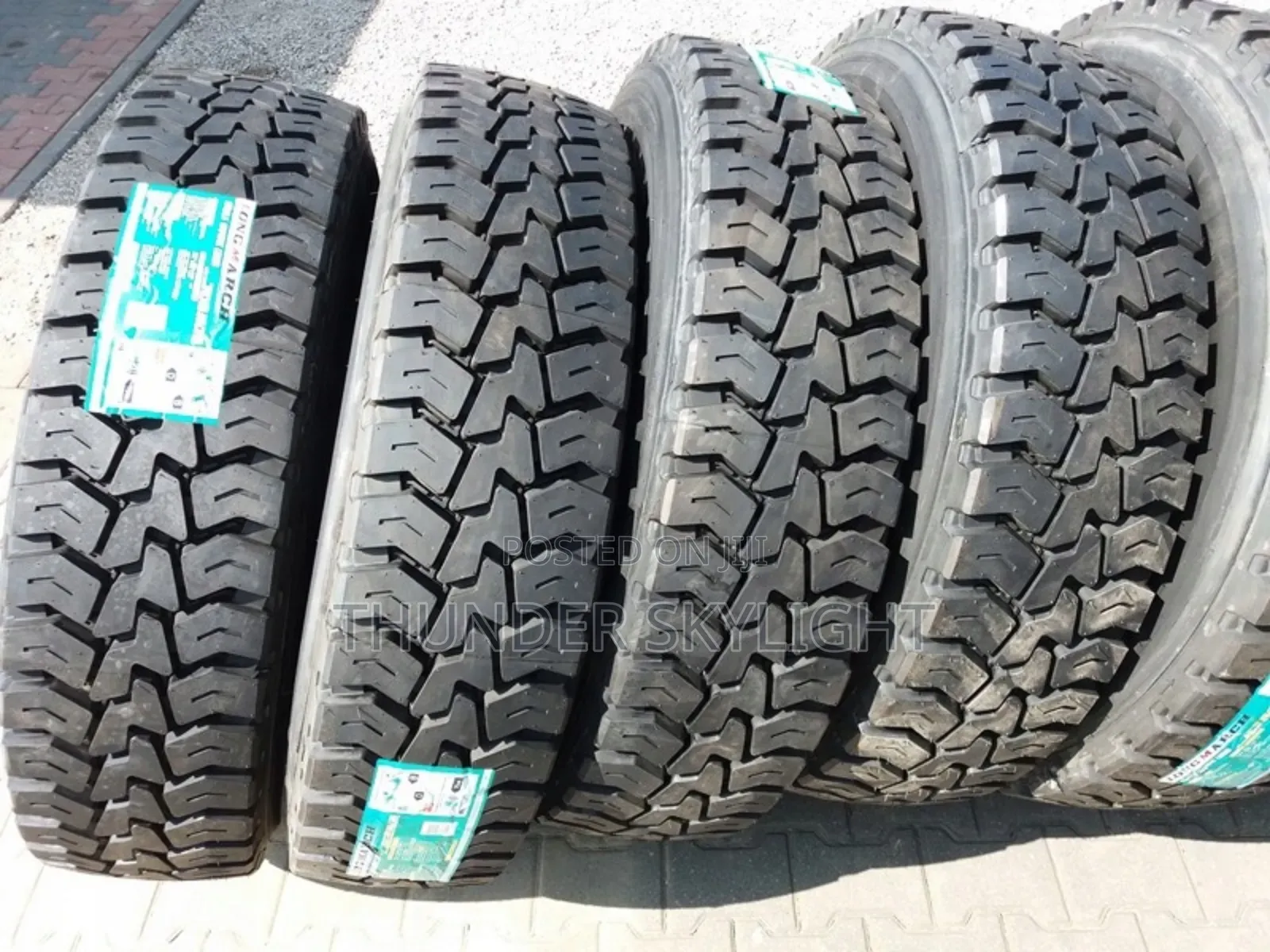 13r22.5 All Terrain Rough Tire Longmarch Lm328