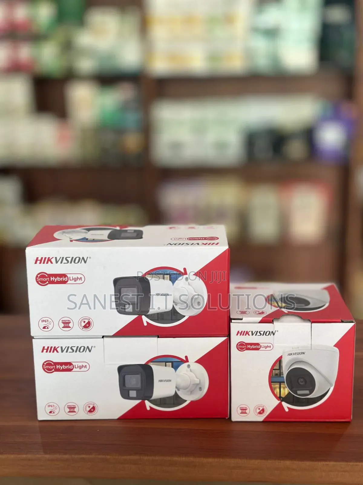 Hikvission Dual Light Audio Camera