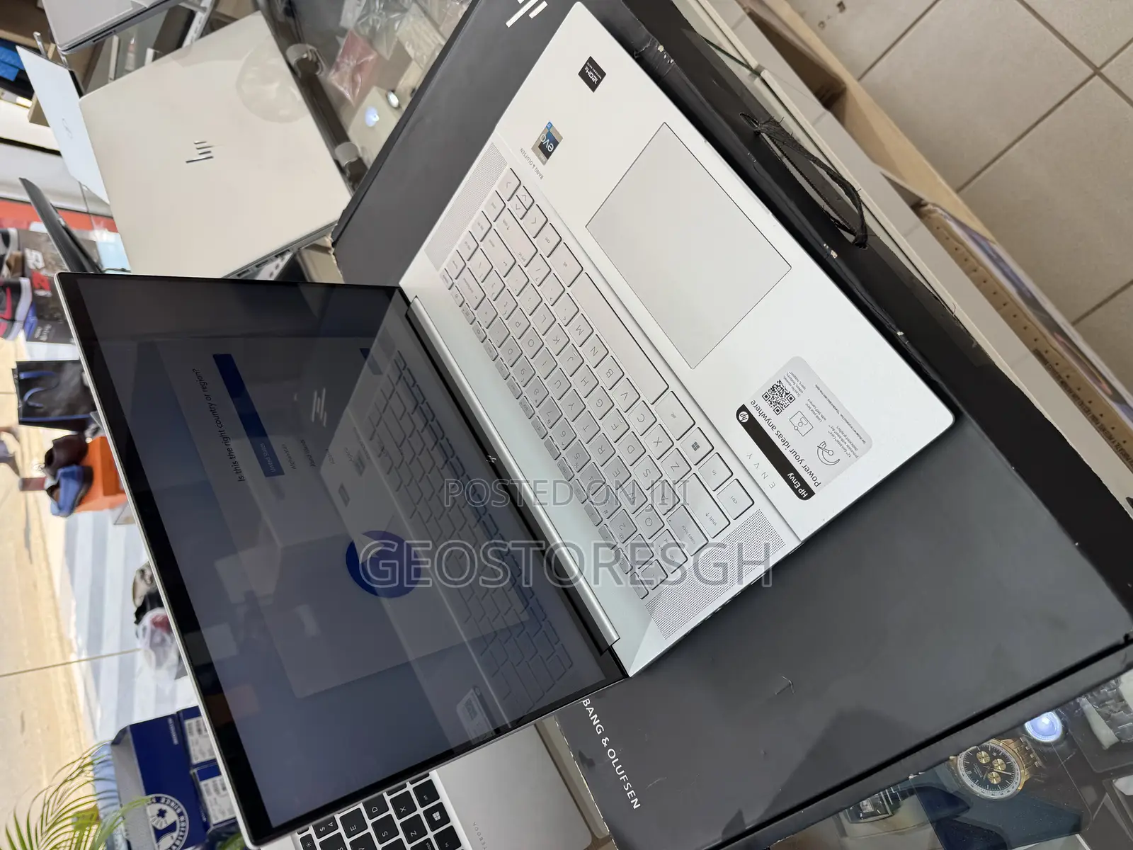 Laptop HP Envy 16 Gaming 16-H1023dx 16GB Intel Core I7 SSD 512GB